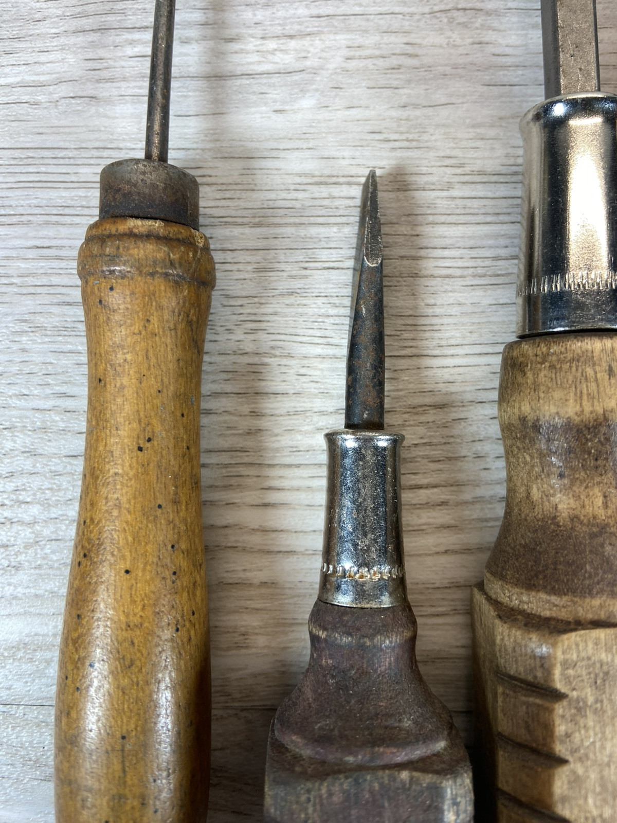 Vintage Cobra Wood Handle Screwdriver Set (6) Flathead Tools Great Condition