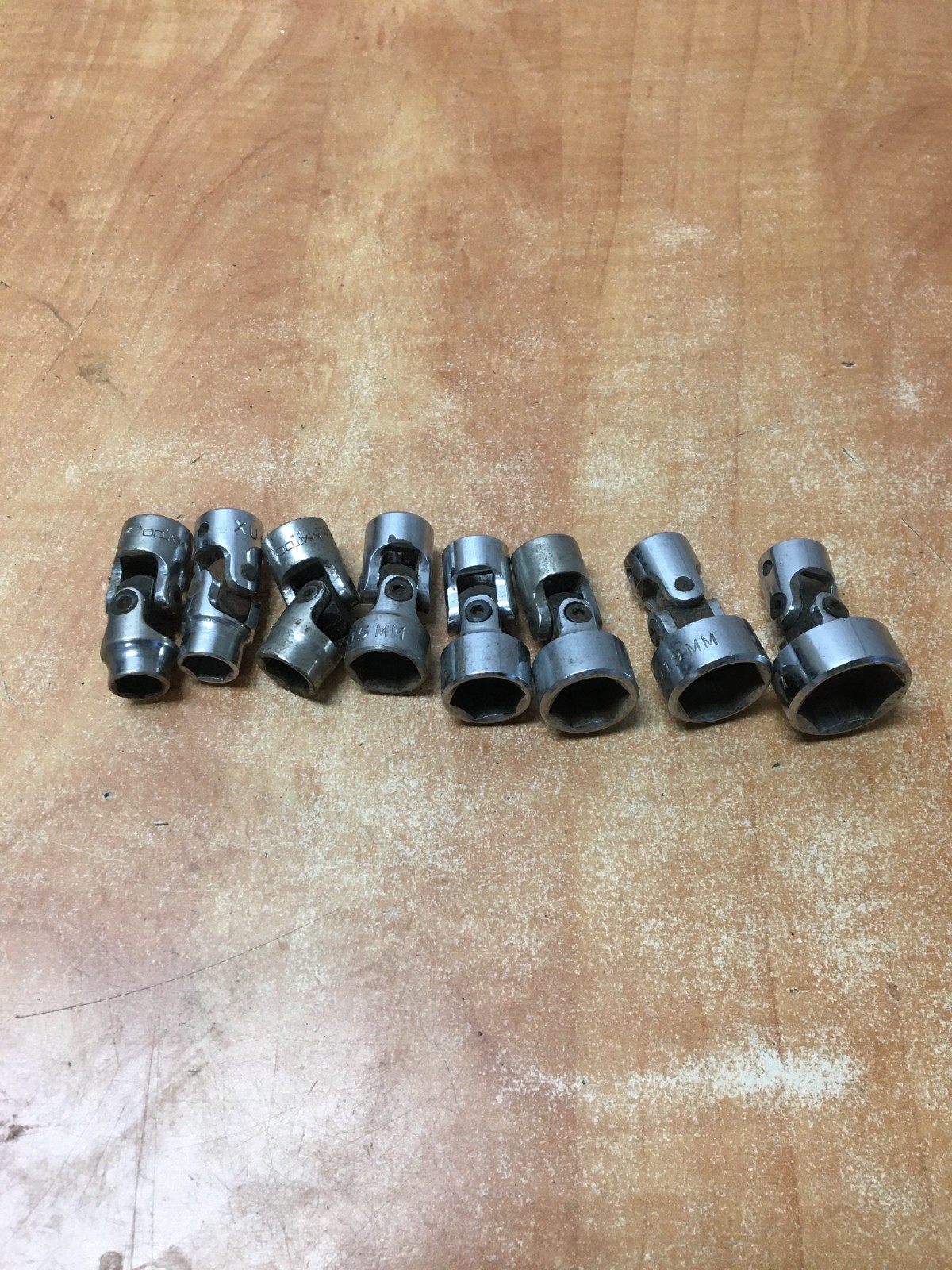Mac USA & Matco 8pc Metric 3/8 Dr Swivel Universal Socket Set 10-12 15-17 19 22