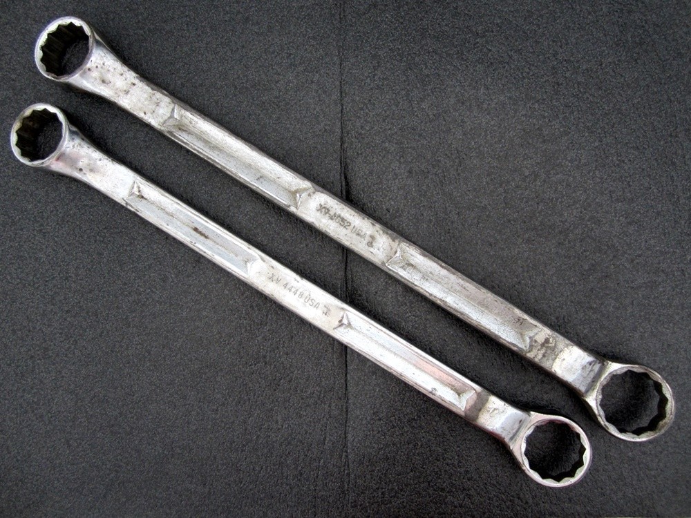 Vintage Snap-on 1-3/8″ x 1-1/2″ & 1-7/16″ x 1-5/8″ Box End Wrench XV4448 XV4652