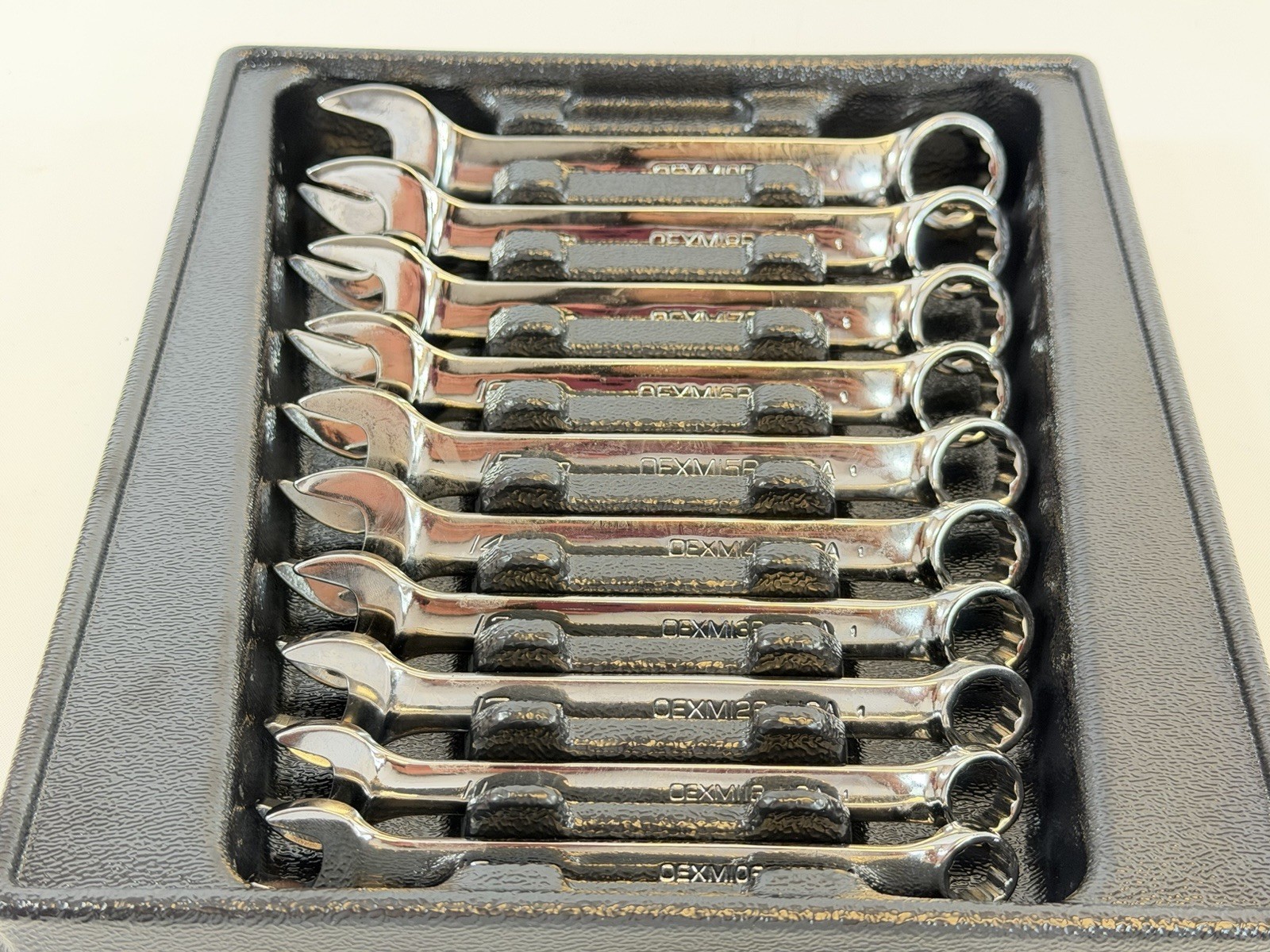 NEW Snap On OEXM710B 10 Piece 10-19mm 12-pt Flank Drive Combo Wrench Set