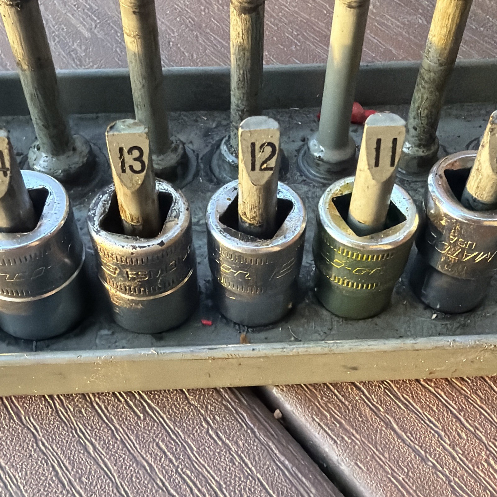 SNAP-ON FSM81-FSM191 7-19MM METRIC 14 PIECE 3/8″ DRIVE 6 POINT SOCKET SET
