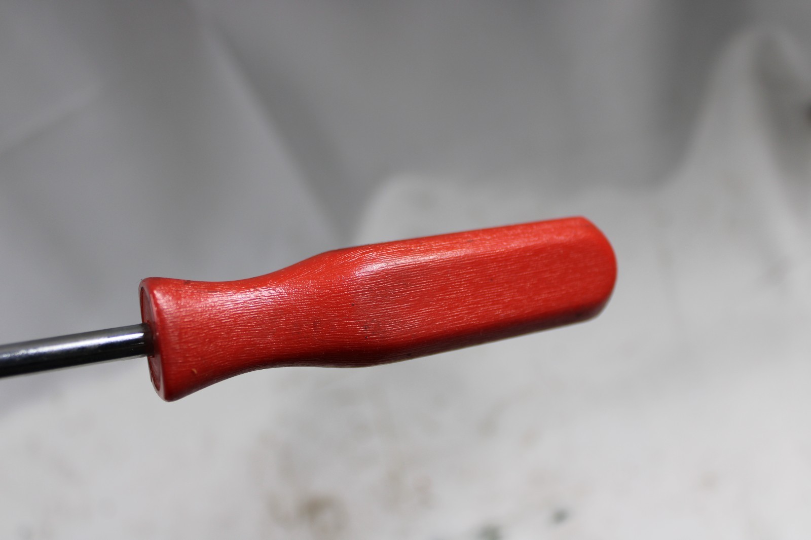 MAC Tools P3182AR #2 Phillips 18» Long Red Hard Handle Screwdriver USA