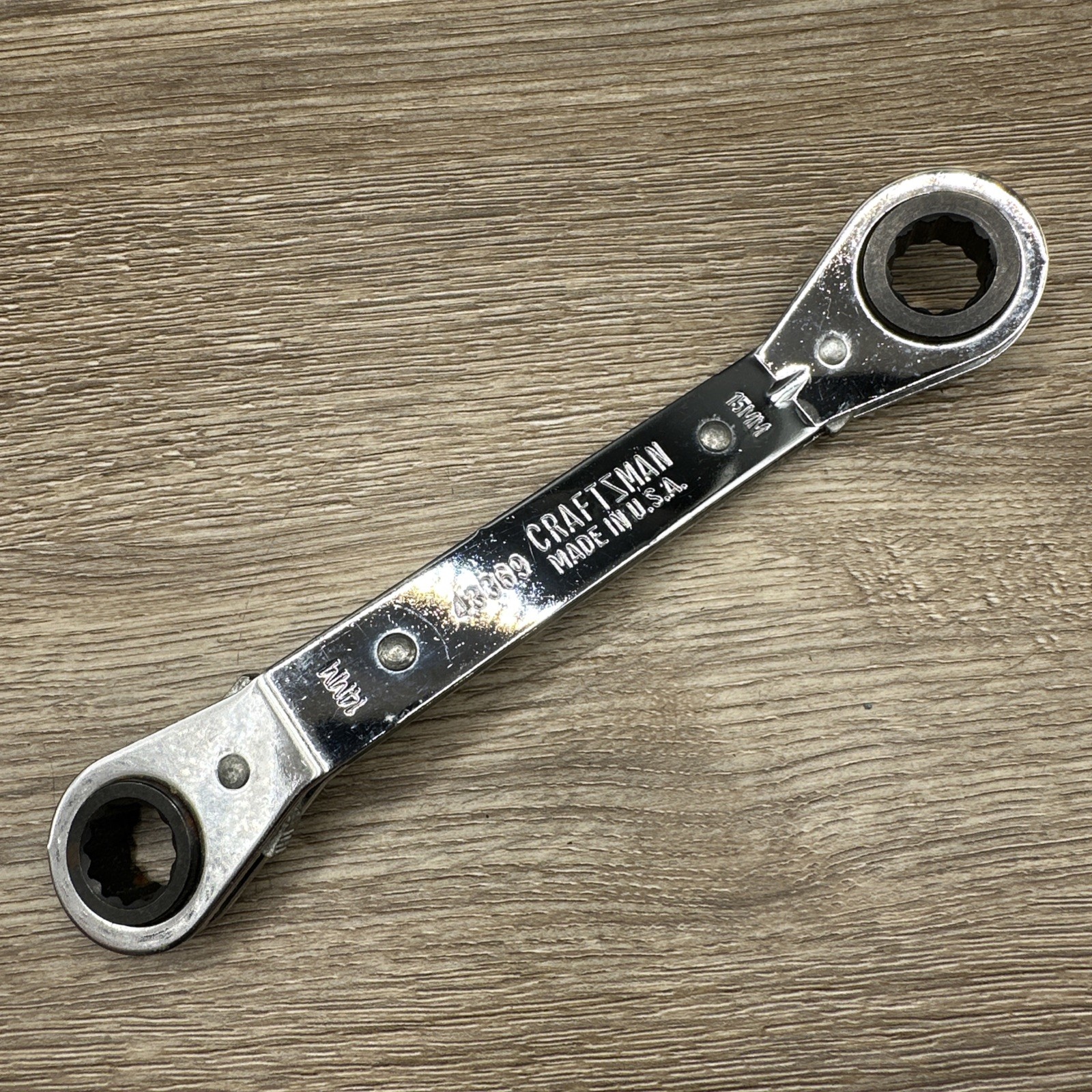 Vintage CRAFTSMAN # 43369 OFFSET BOX END RATCHETING WRENCH 14mm x 15mm USA