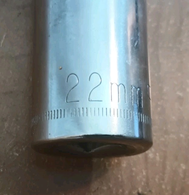 Craftsman 22mm Deep Socket 1/2″ Drive 12 Point G Series 44448 Made in USA