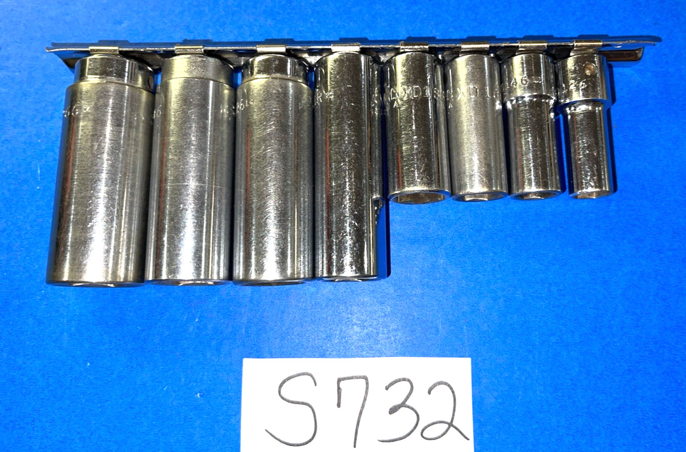MAC TOOLS 8 PIECE 3/8 DRIVE SAE. DEEP 6 POINT SOCKET SET 3/8 THROUGH 13/16 INCH