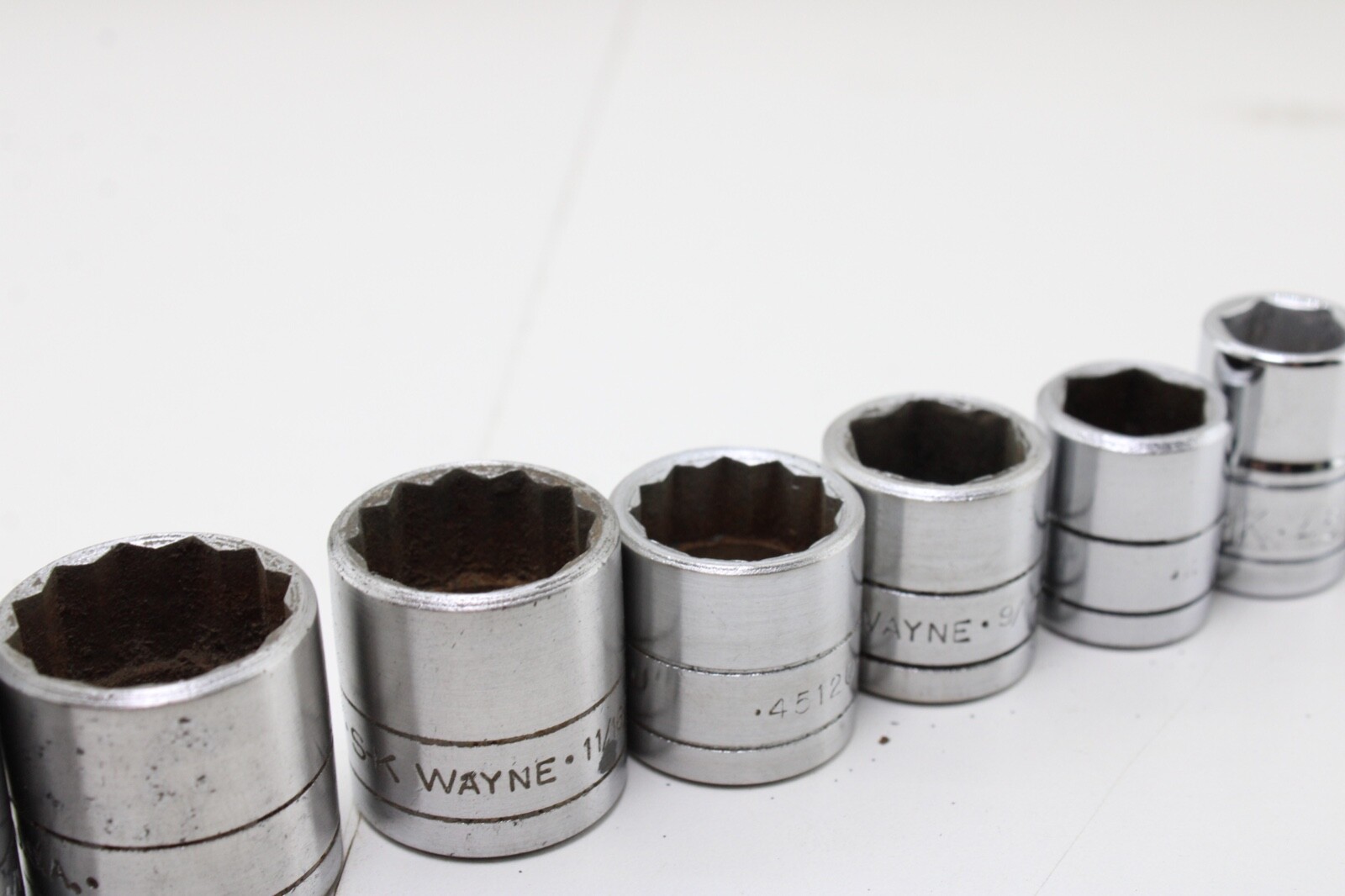S-K Tools 45128-45112 7/8″-3/8″ 3/8″ Drive 9 Piece 12/6 Point Sockets Set USA