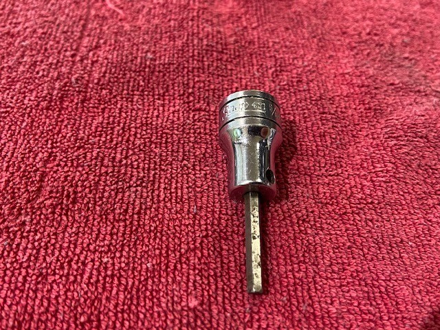 SNAP-ON TOOLS 3/8″ DR 9/64″ SAE HEX BIT SOCKET DRIVER MODEL: FA4.5A USA