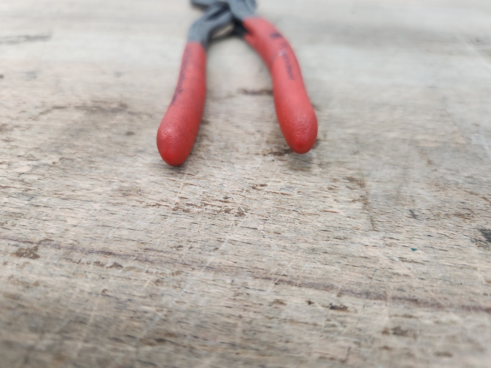 Mac Tools Self-Gripping Cobra Pliers 7″ Knipex P7C