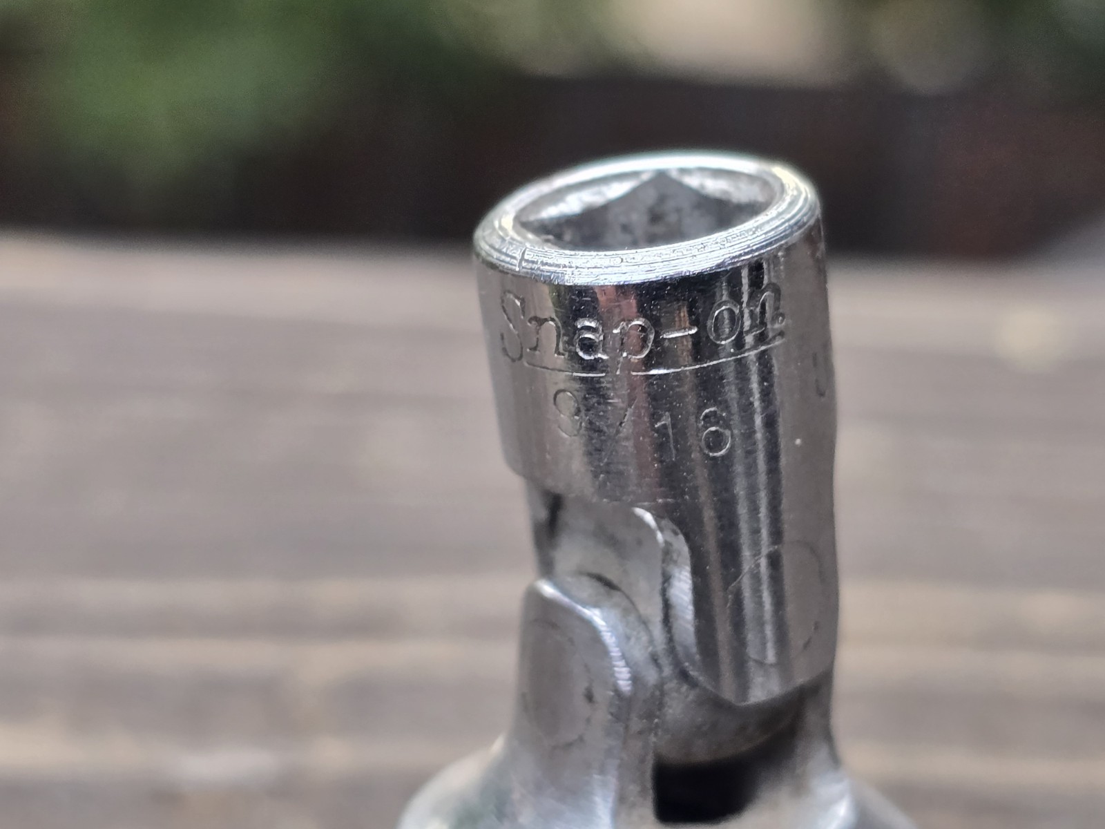 Snap-On 1/4” Dr. 9/16” 12 Point Shallow Swivel Socket TMU181 1962