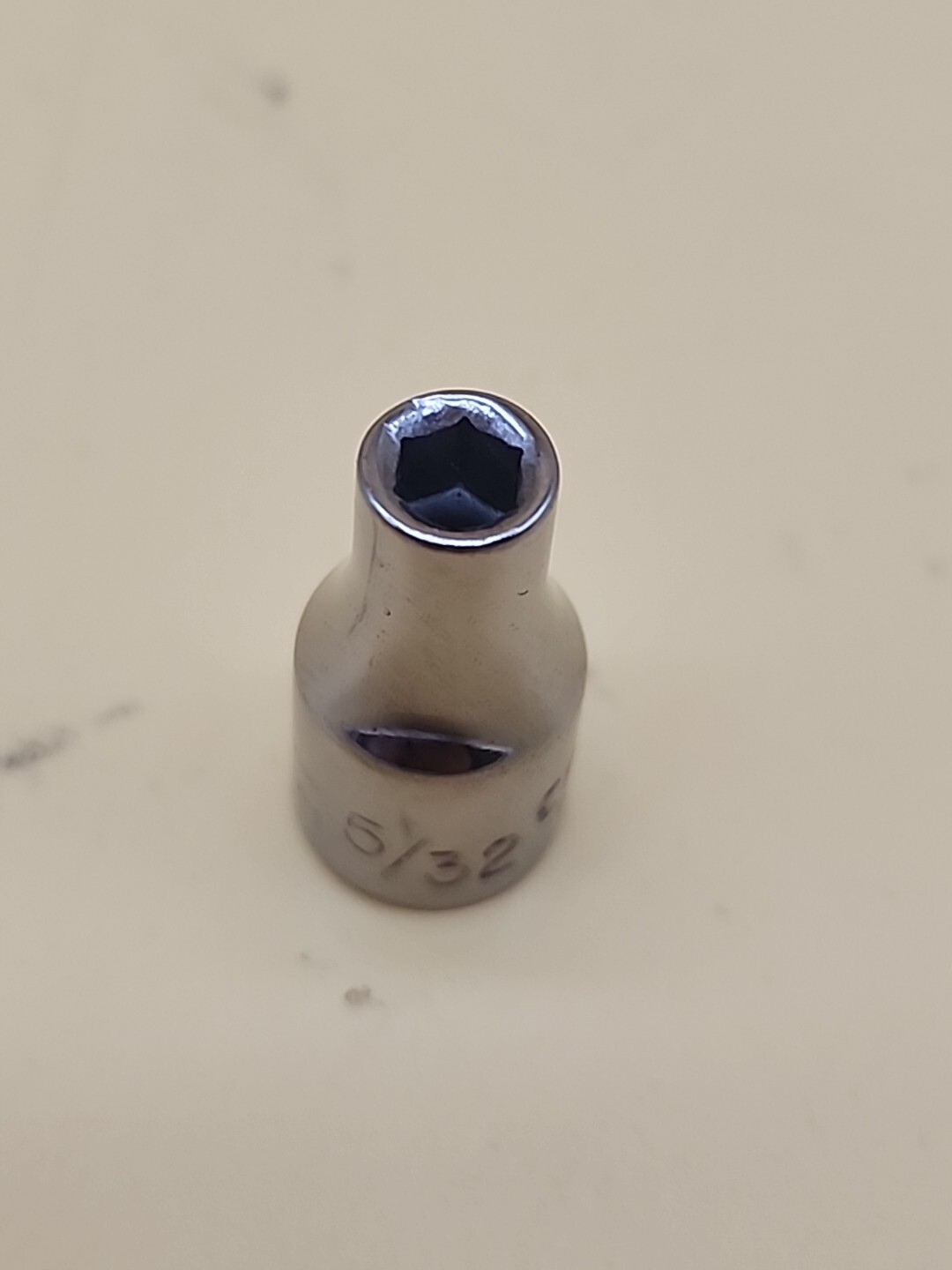 Craftsman Tools Vintage NEW 5/32″ 6 Point 1/4″ Drive Shallow Socket G2-43481 USA