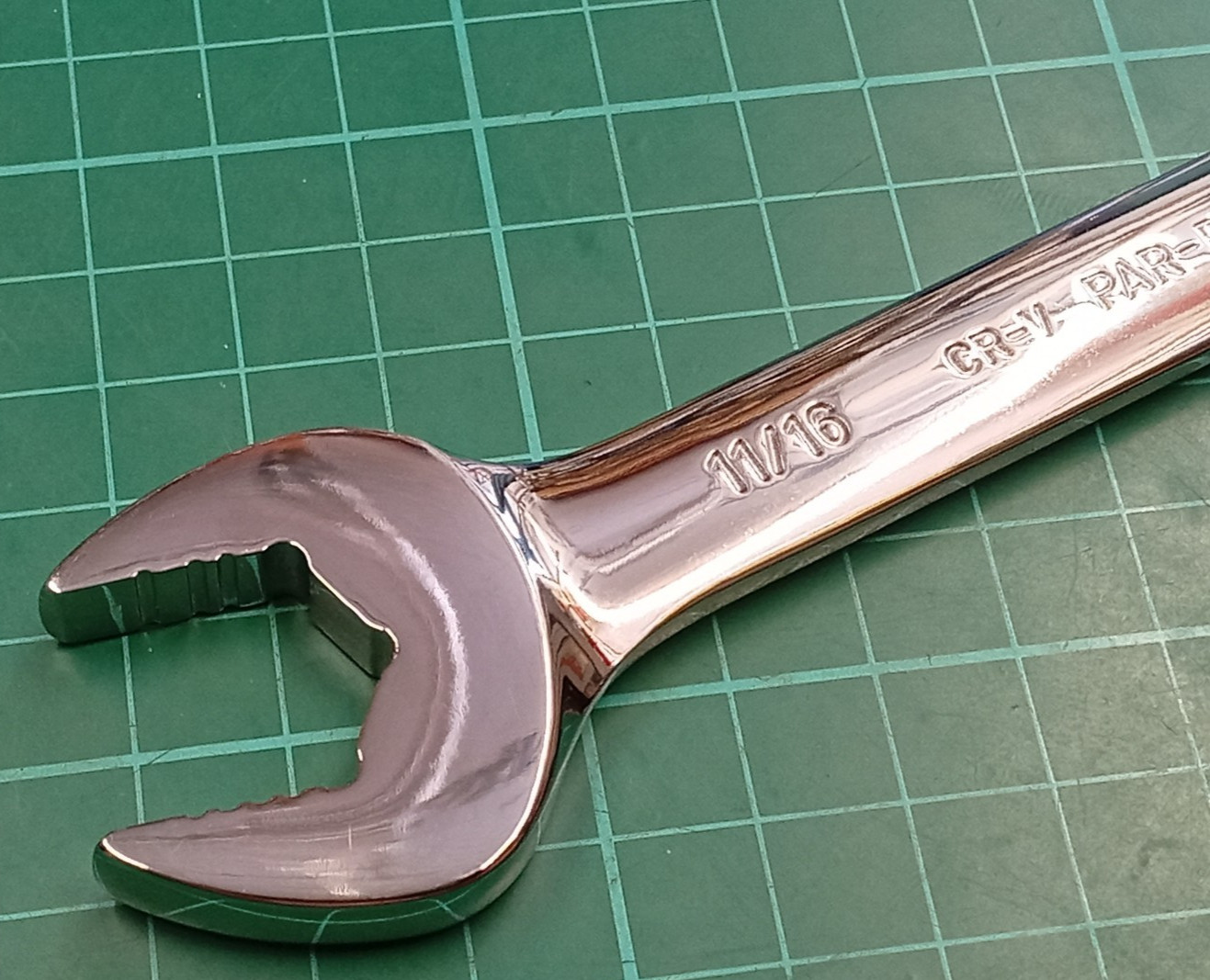 New Paramount, 5/8″ x 11/16″ AF, Non Slip CR-V, Open Ended Spanner, Taiwan