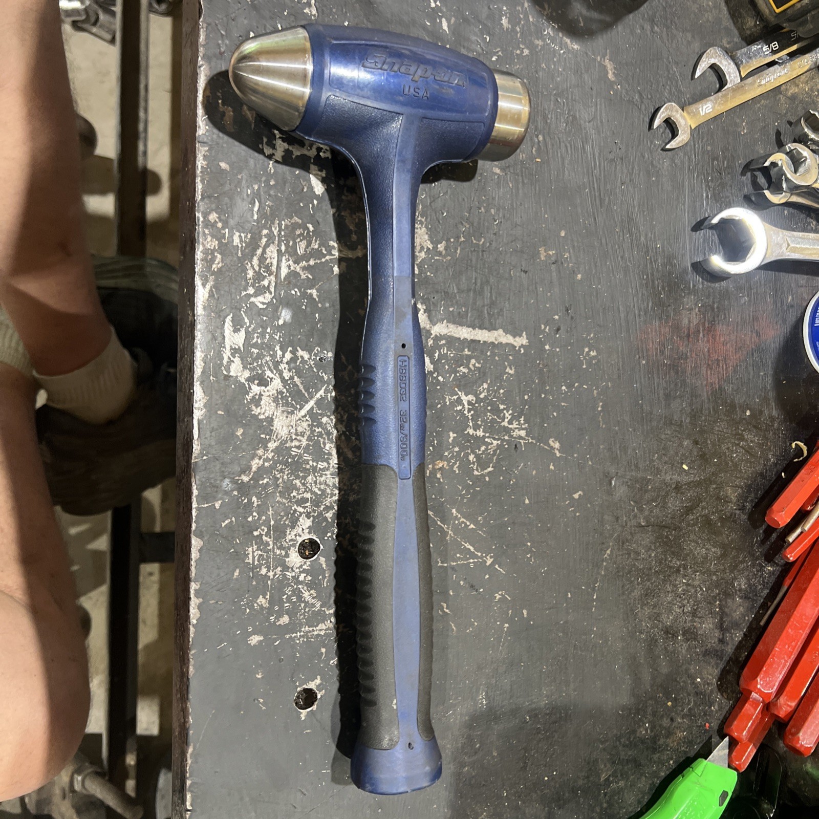 Snap-on Tools HBBD32 POWER BLUE 32oz / 900g Soft Grip Dead Blow Hammer – CLEAN