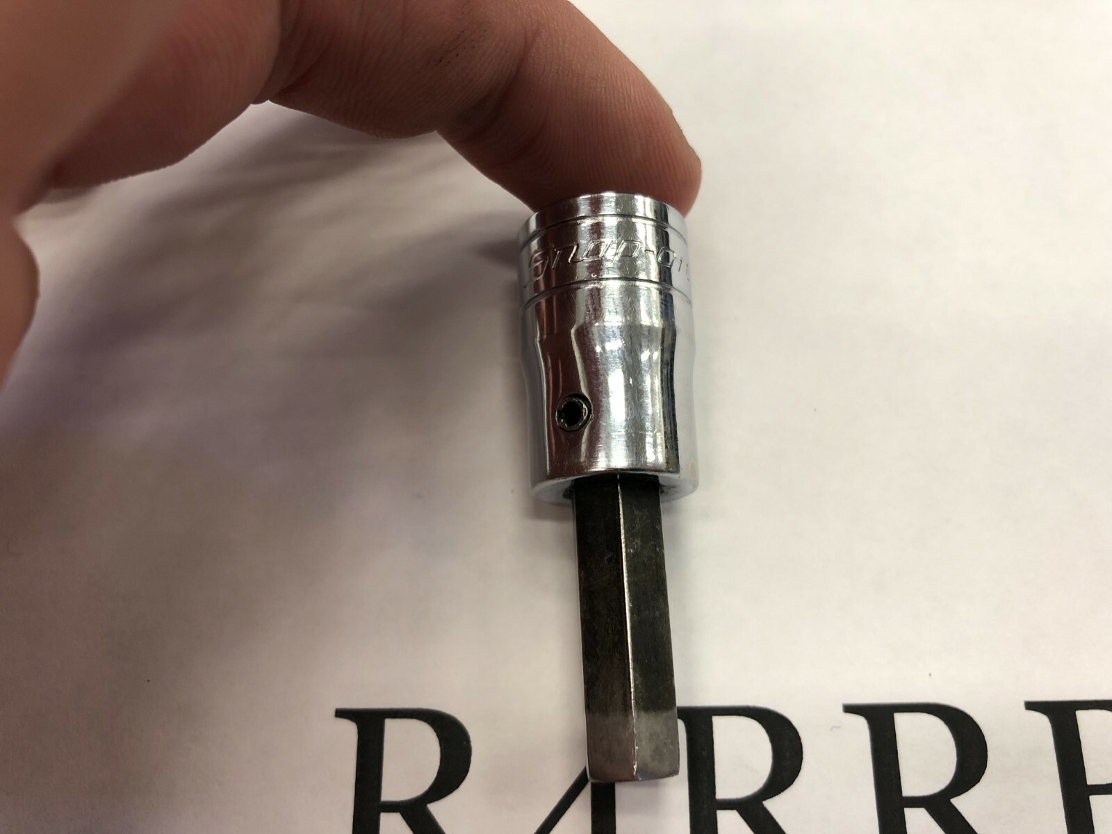 Snap-On Tools USA 1988 3/8″ Drive 5/16″ SAE Hex Bit Chrome Socket Driver FA10B