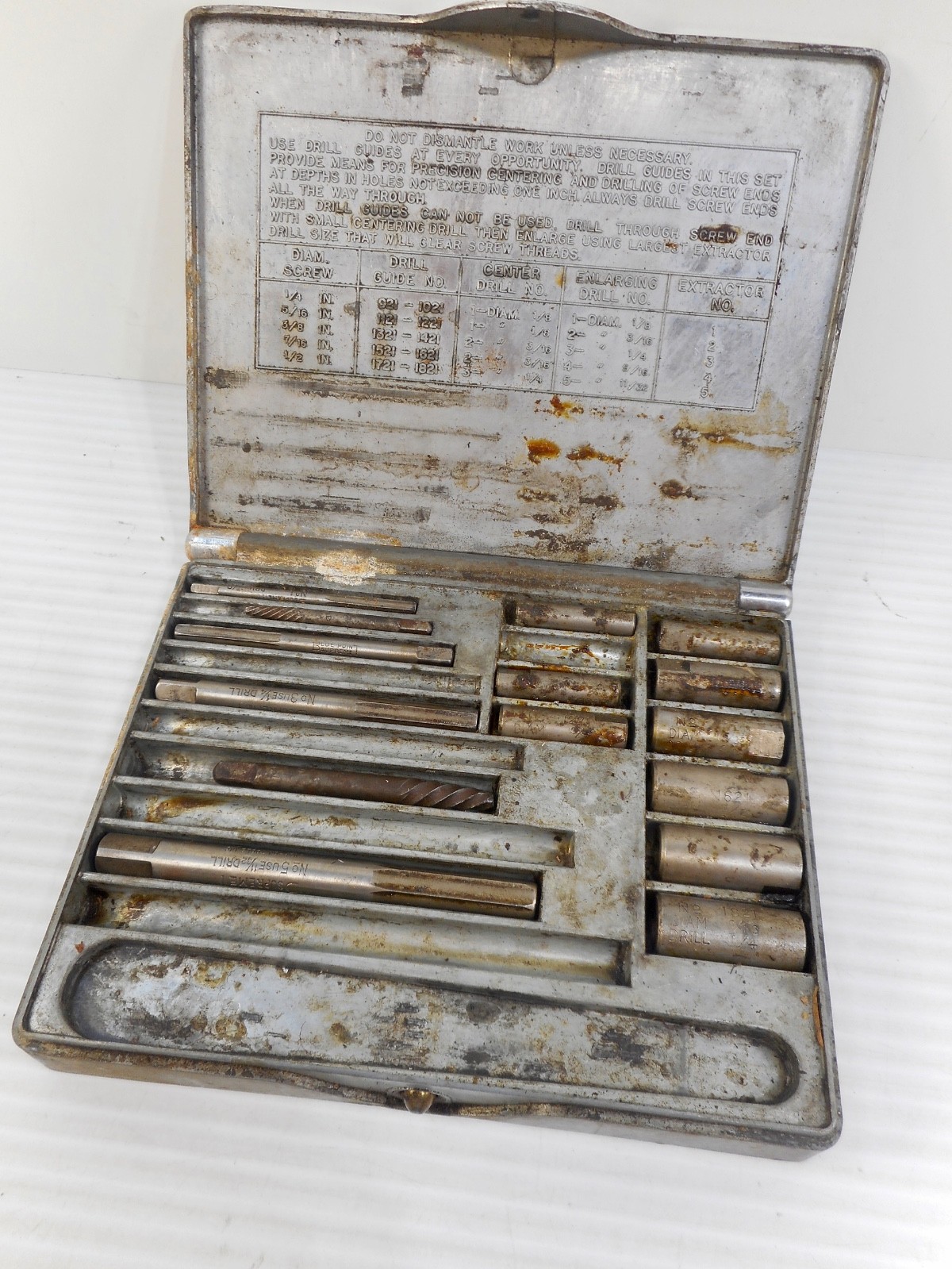 Vintage Blue-Point Supreme Snap-on Screw Extractor Set No.1020 INCOMPLETE