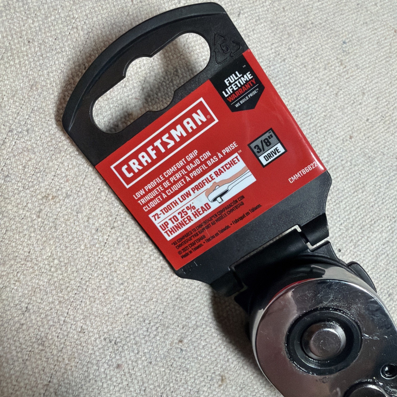 CRAFTSMAN CMMT86822 3/8″ Drive 72-Tooth Low Profile Comfort Grip Ratchet
