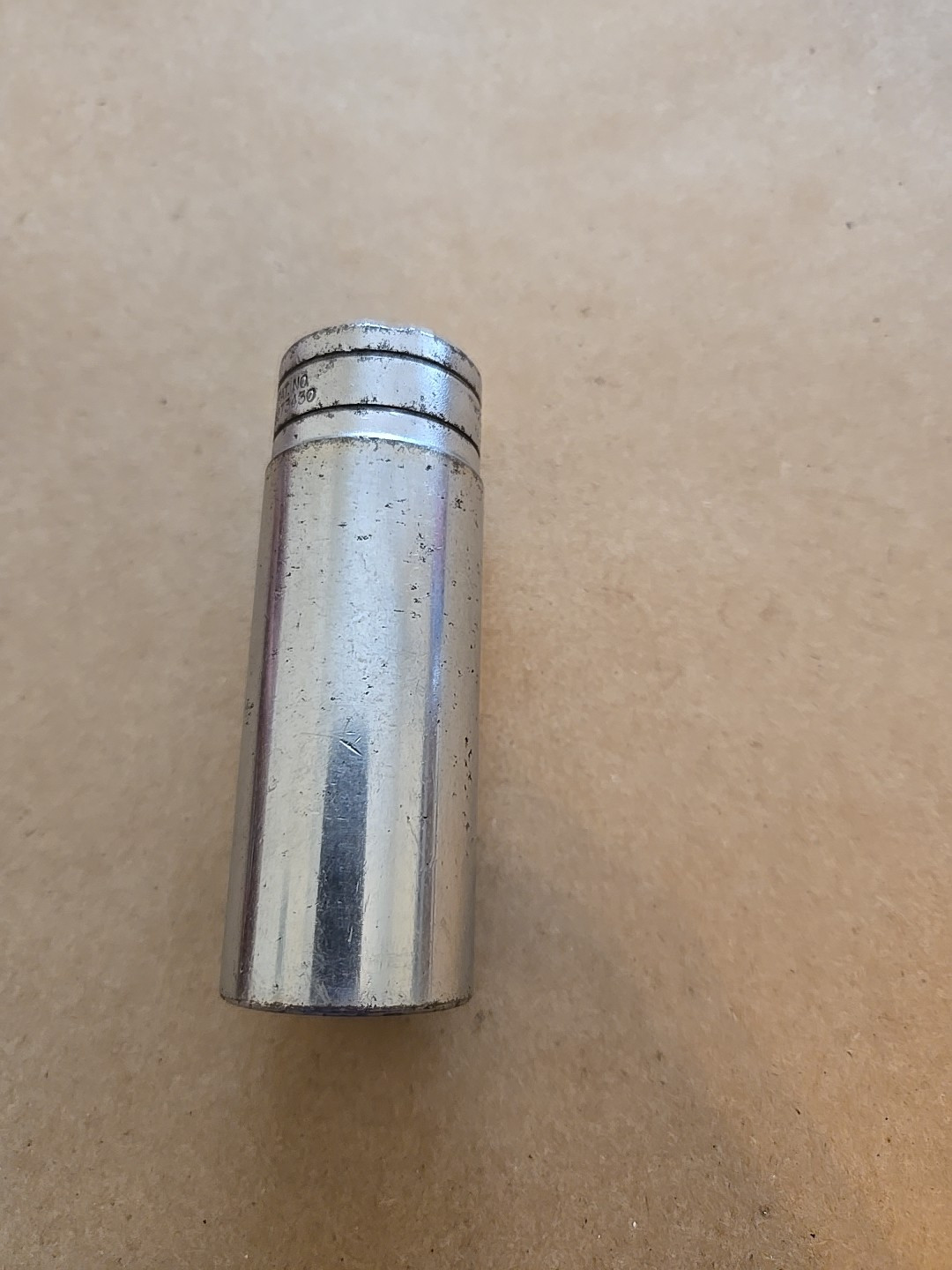 Snap On 1/2″ Drive 7/8″ 6PT SAE Deep Chrome Socket Worn TS281