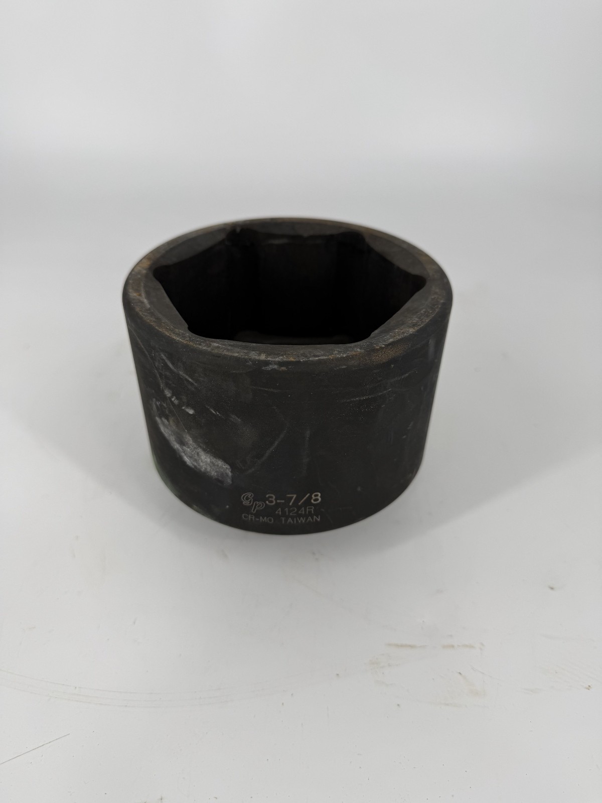 Grey Pneumatic 4124R Socket 1 in Drive Size 3-7/8 in Socket Size