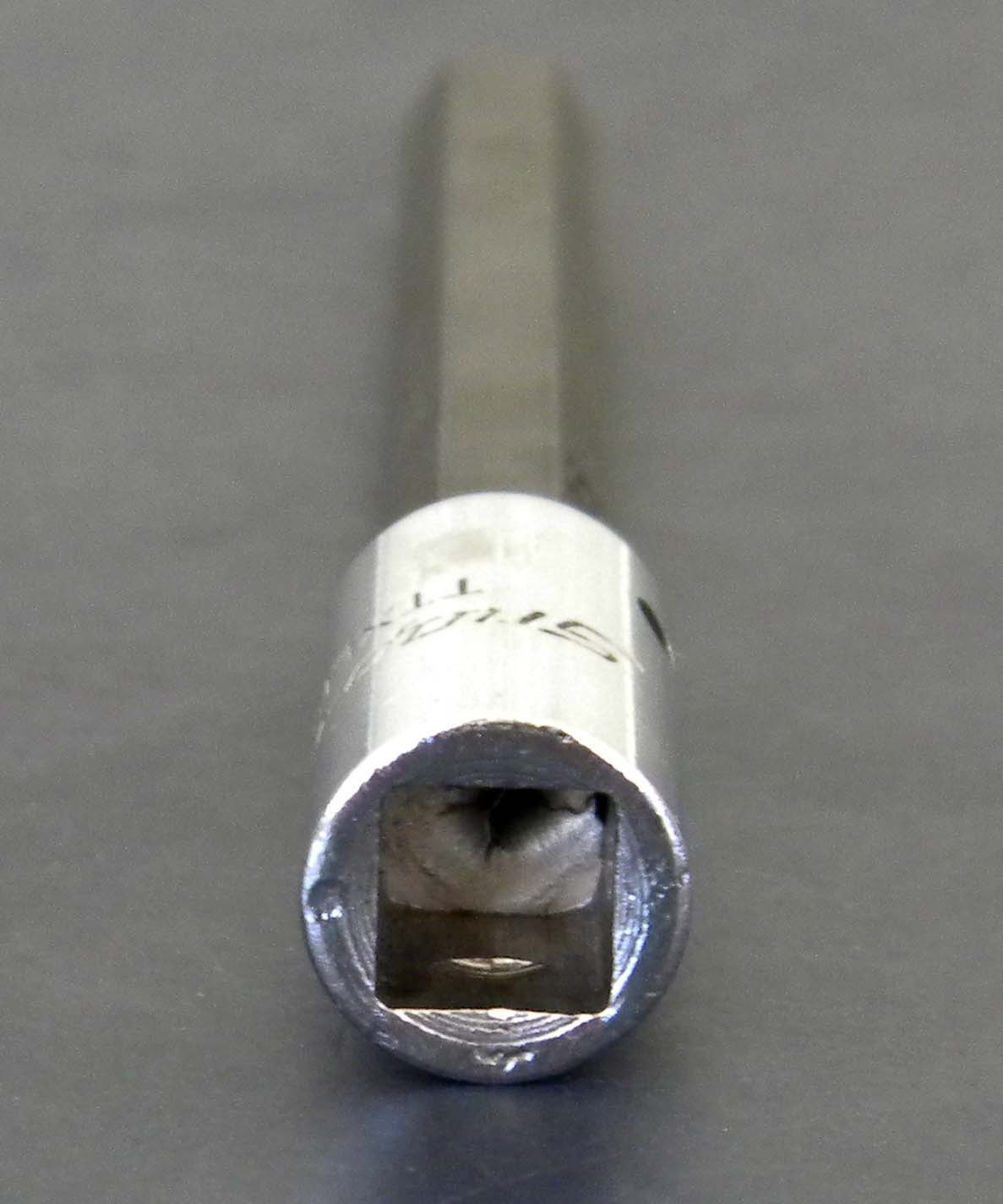 Snap-on Tools TTXL15 1/4″ Drive T15 Long 4″ Torx Bit Chrome Socket Driver, USA
