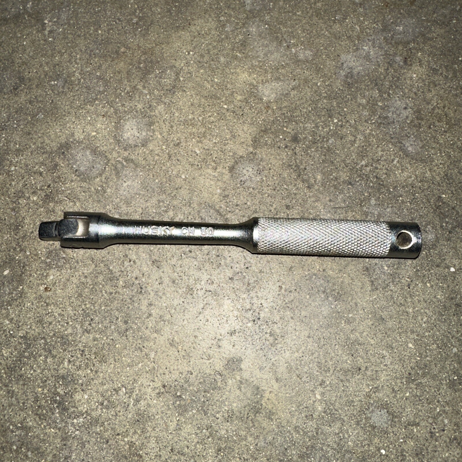 Husky CM-50 1/4″ Flex Handle Breaker Bar