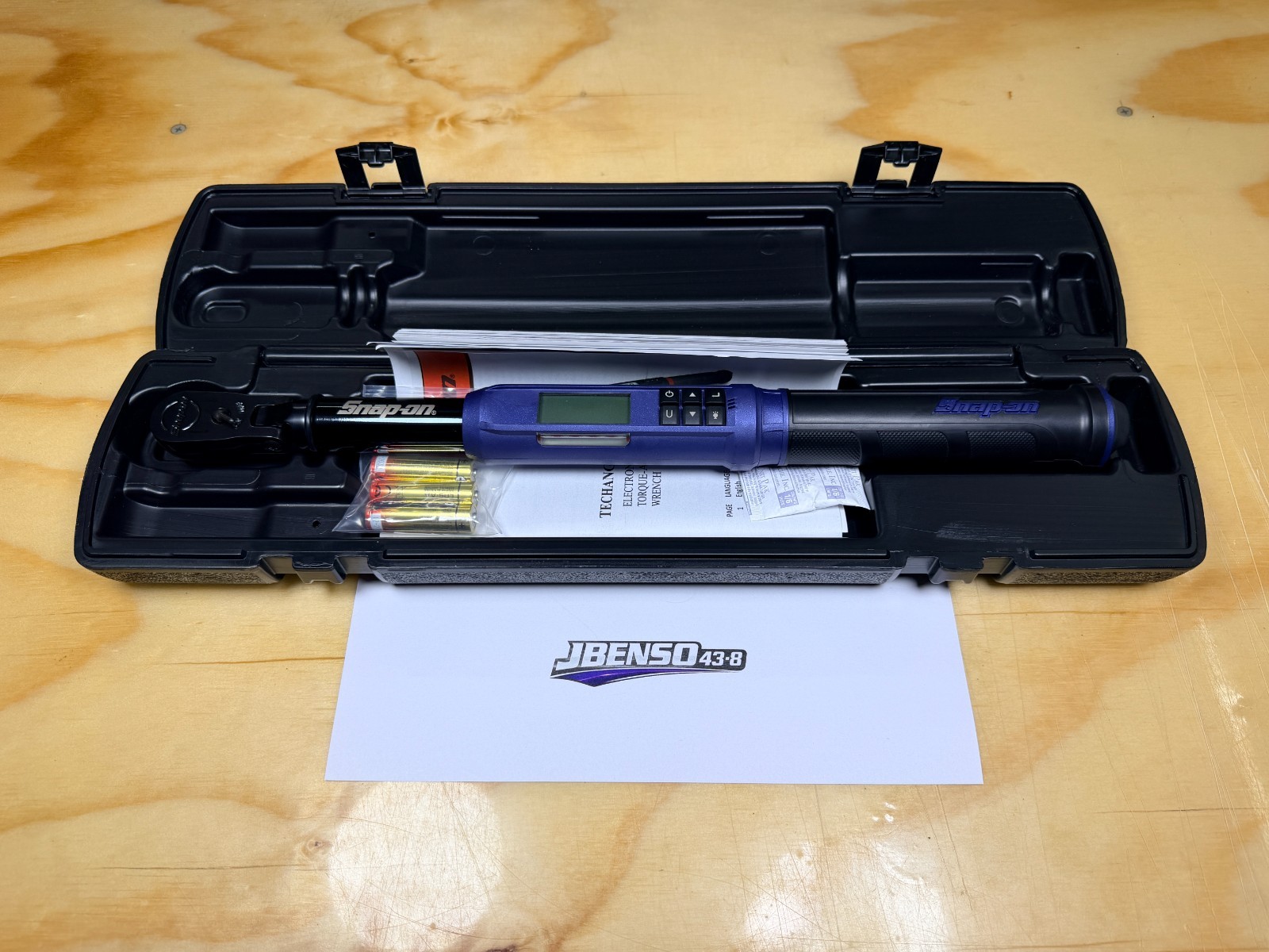 Snap-on Tools POWER BLUE 3/8″ Drive 5-125ftlb Digital Torque Wrench ATECH2F125VB