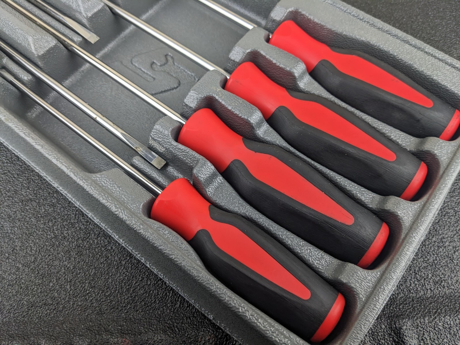 #bo456 Snap-on RED Instinct Soft Handled 8pc Cabinet Screwdriver Set SGDXL80B