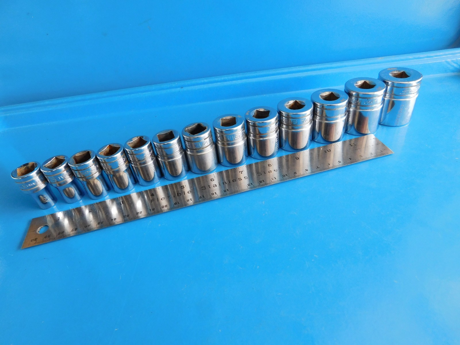 USED, SNAP ON TOOLS 13 PC. 1/2 IN. DR. SHORT SOCKET SET 3/8 IN THRU 1-1/8 IN.