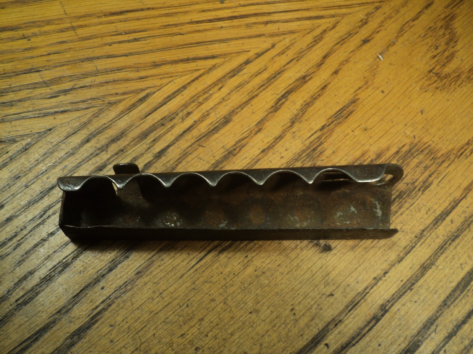 Vintage 8 Pc. Socket Set Tool w/ metal Case 3/16″ To 1/2″ Unbranded