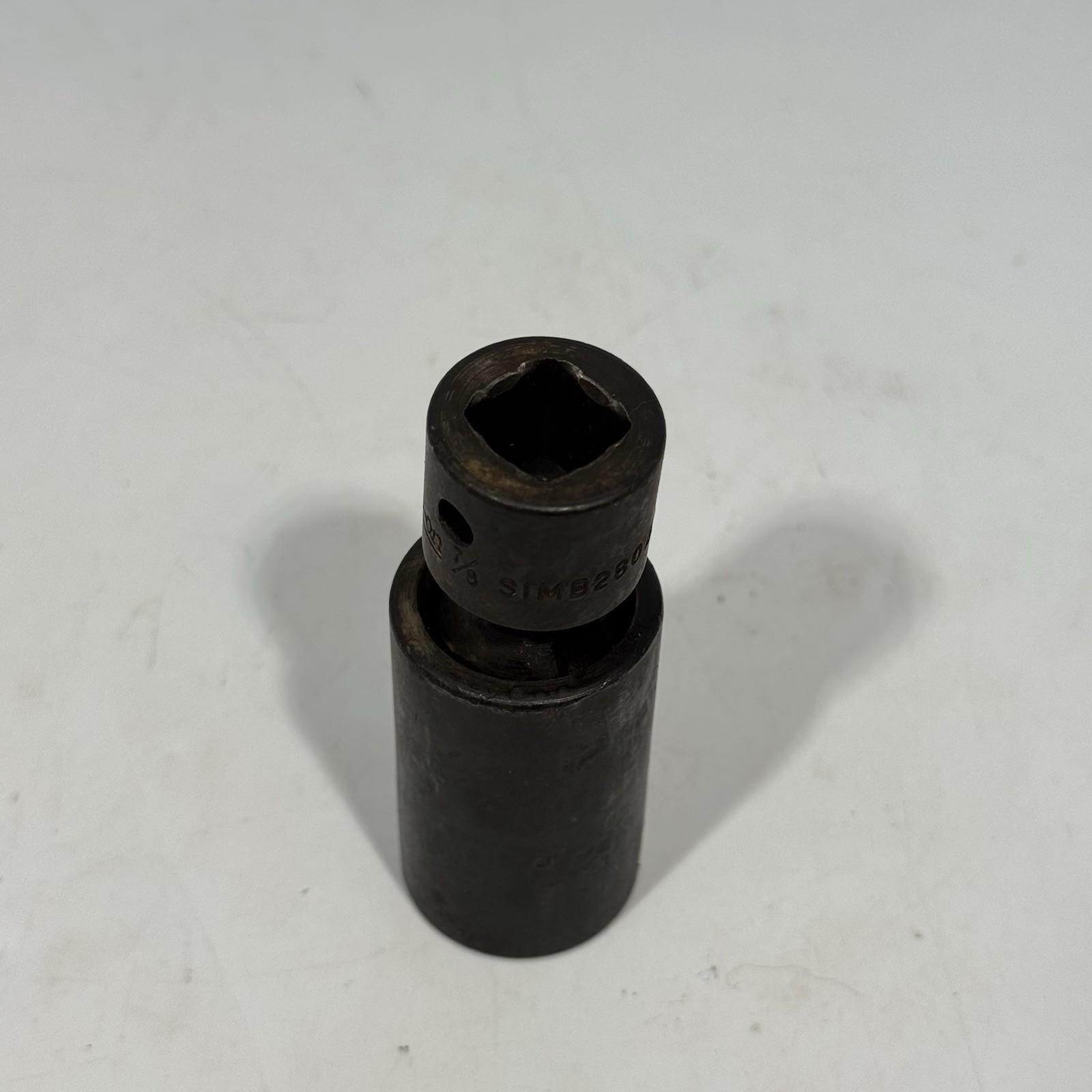 Snap-on 1/2″ Drive 6 point 7/8″ Impact Swivel Socket SIMB280A USA