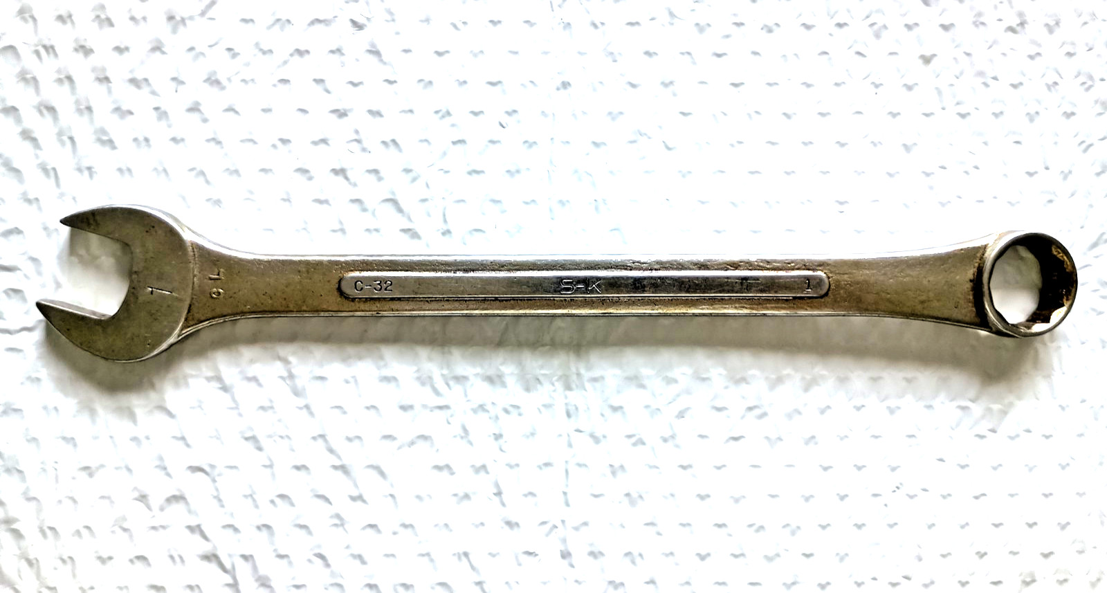 S-K TOOLS USA C-32, 1″ COMBINATION WRENCH, 13.5″ LONG, 12 POINT.