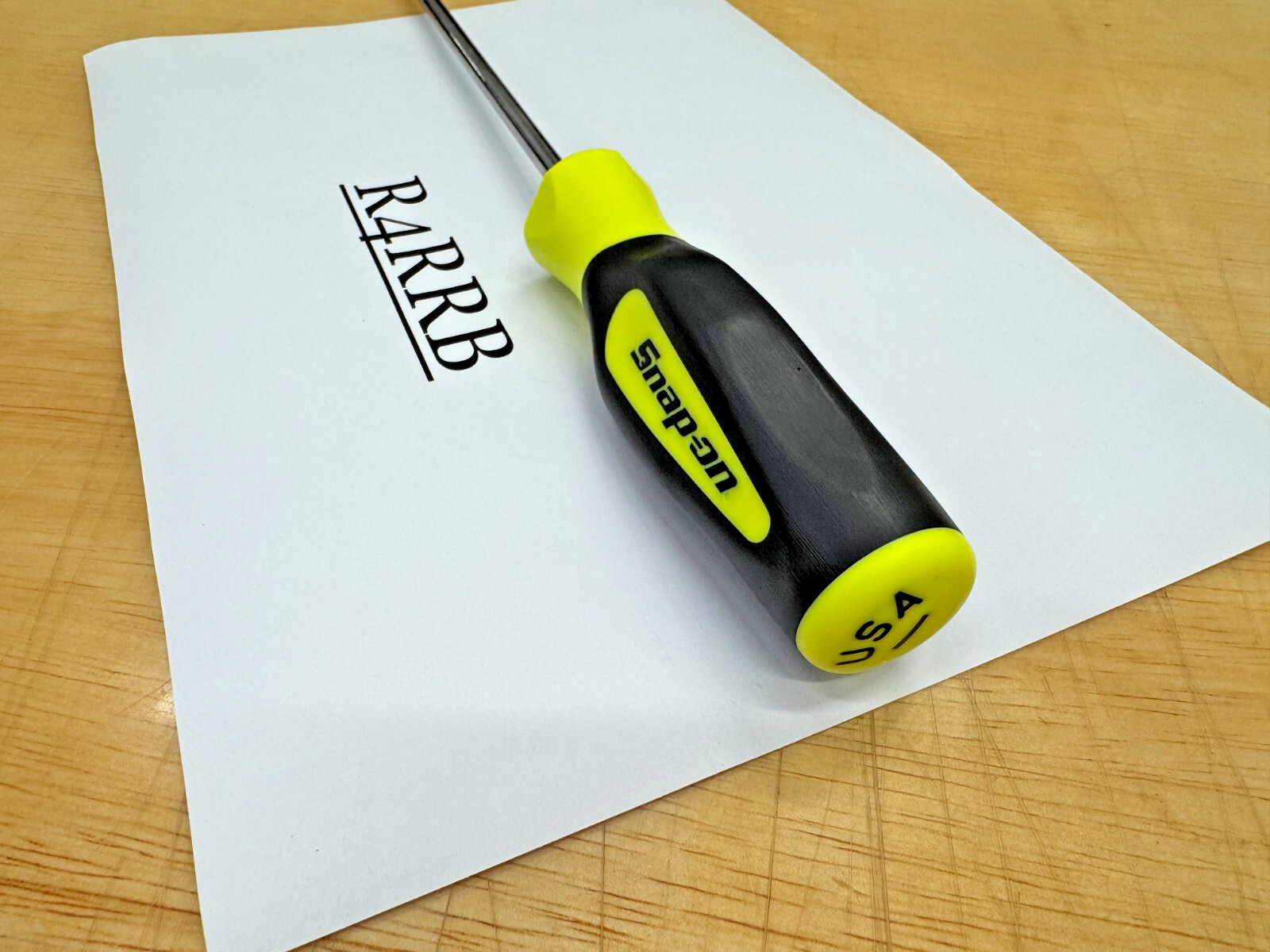 Snap-on Tools USA NEW RARE HIVIZ Soft Grip 7/32″ Flat Tip Screwdriver SGD4120BHV