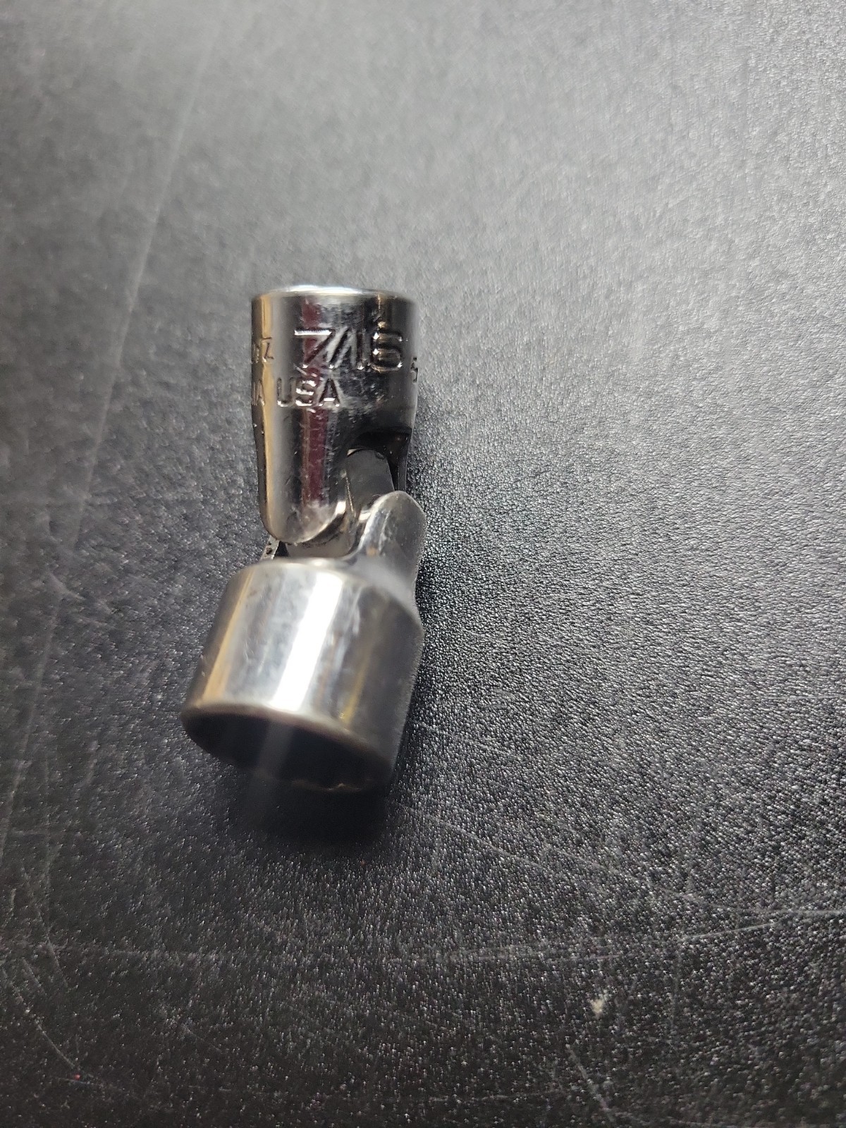 Snap On 1/4” Dr 7/16” 12 Point Shallow Swivel Universal Socket TMU141A NO MARKS