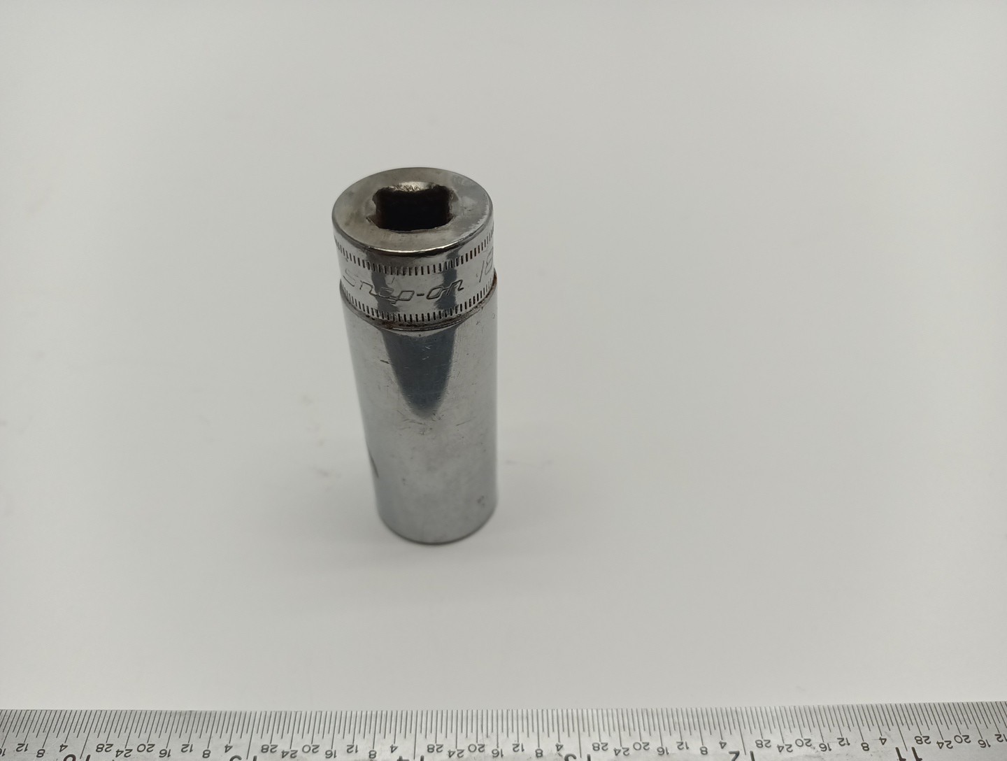 Snap On Tools SFSM18 3/8 Dr 6Pt Metric 18mm Flank Dr Deep Chrome Socket USA