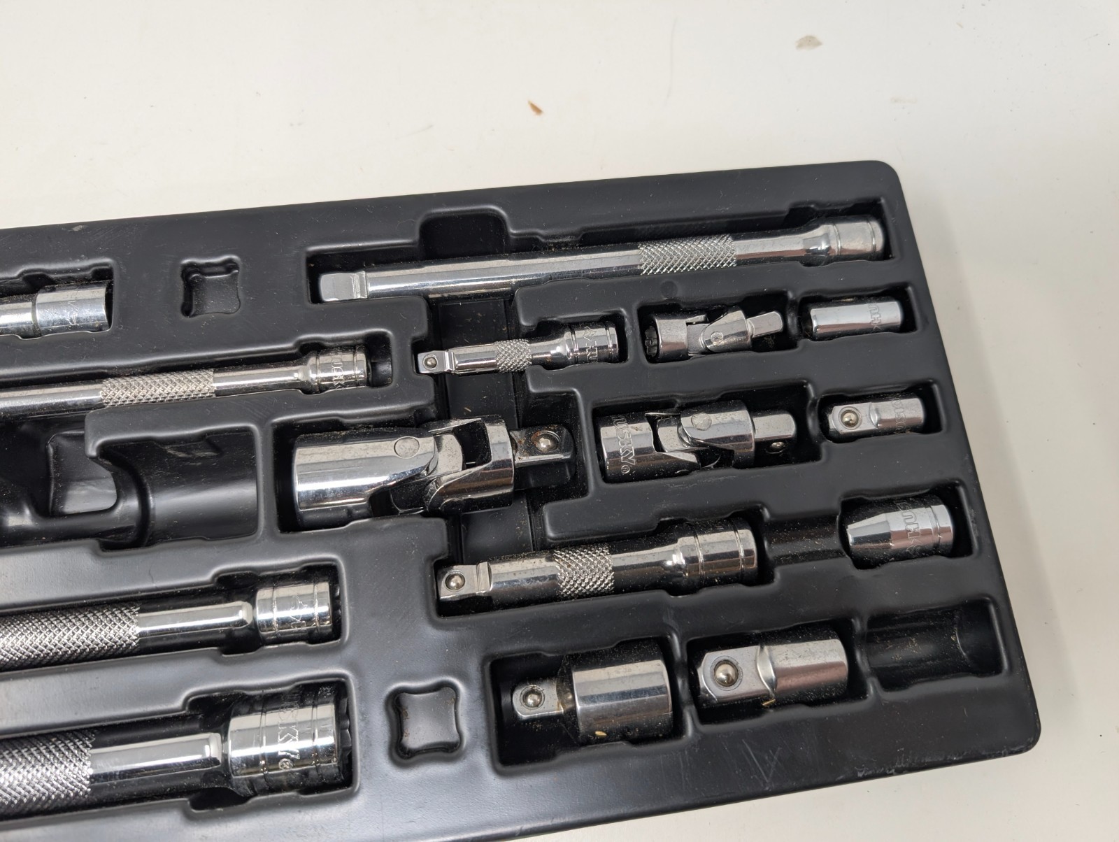 Husky Socket Extension Adapter Universal Joint Set 17 Pc 1/4 3/8 1/2 Drive (96)