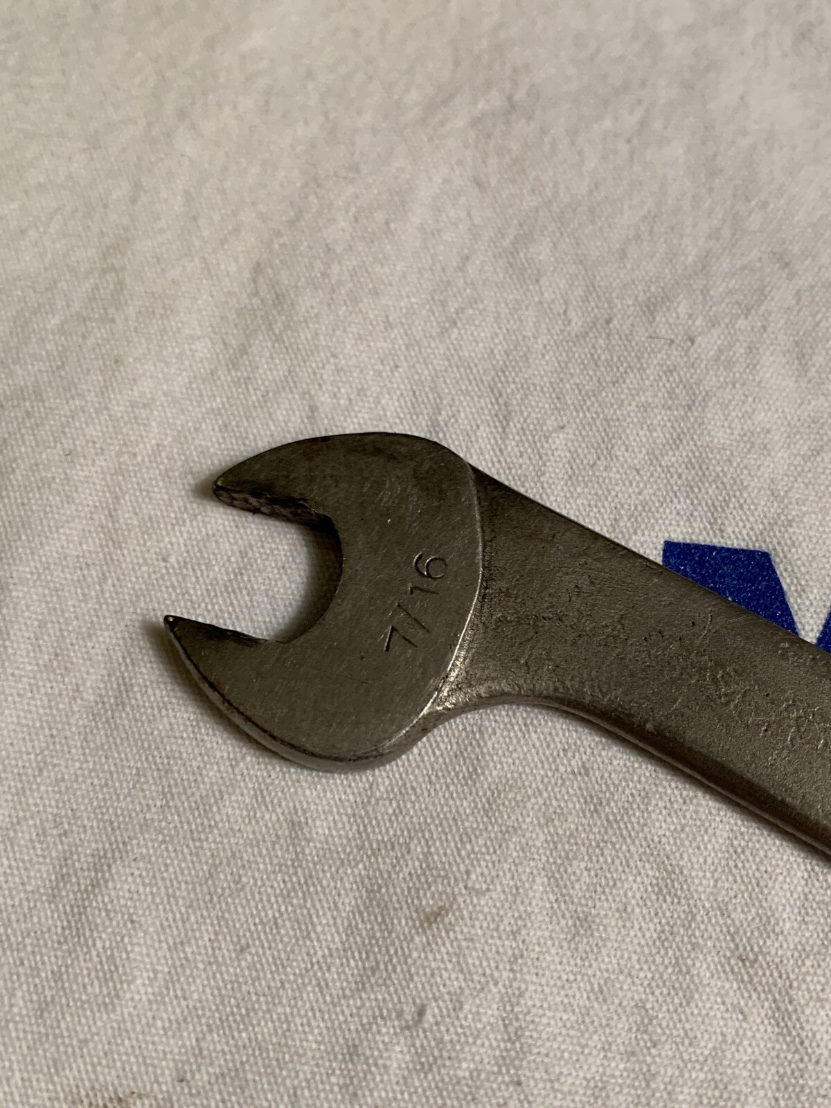 Vintage Embossed Blue Point 1/2″ x 7/16″ Thin Open End Wrench T1614