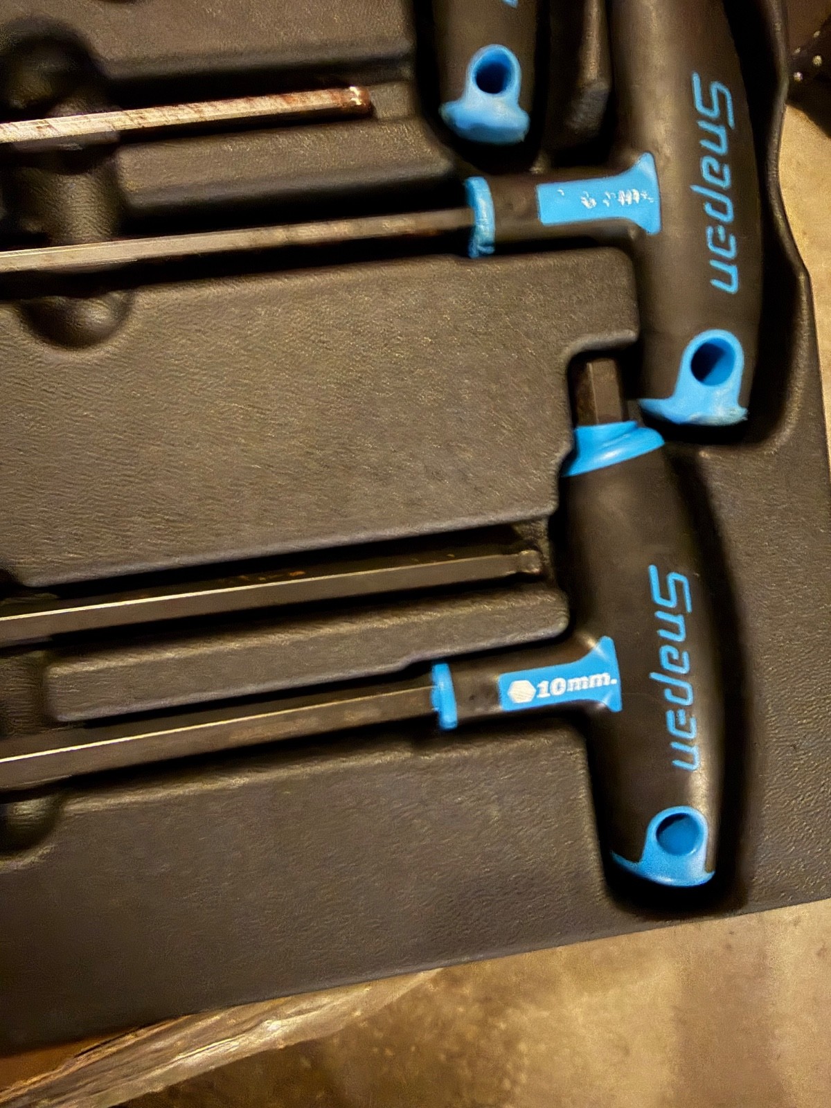 Snap On AWSGM800A Blue 8 piece Metric T / L Shaped Combination Hex Wrench Set