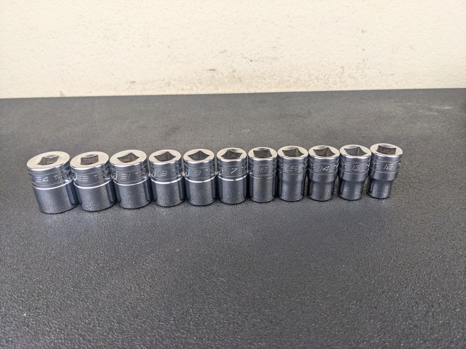 #bp494 Snap On 11pc 6 Point 1/2” drive Shallow Socket Set 24mm