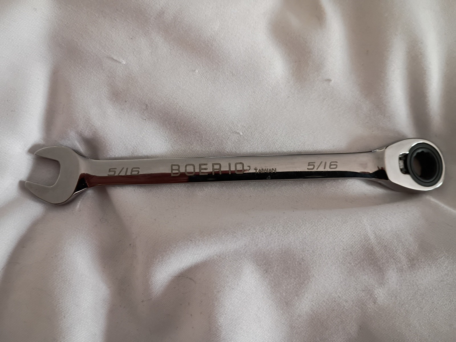 Blue-Point 5/16″ SAE Offset Ratcheting Combination Wrench.
