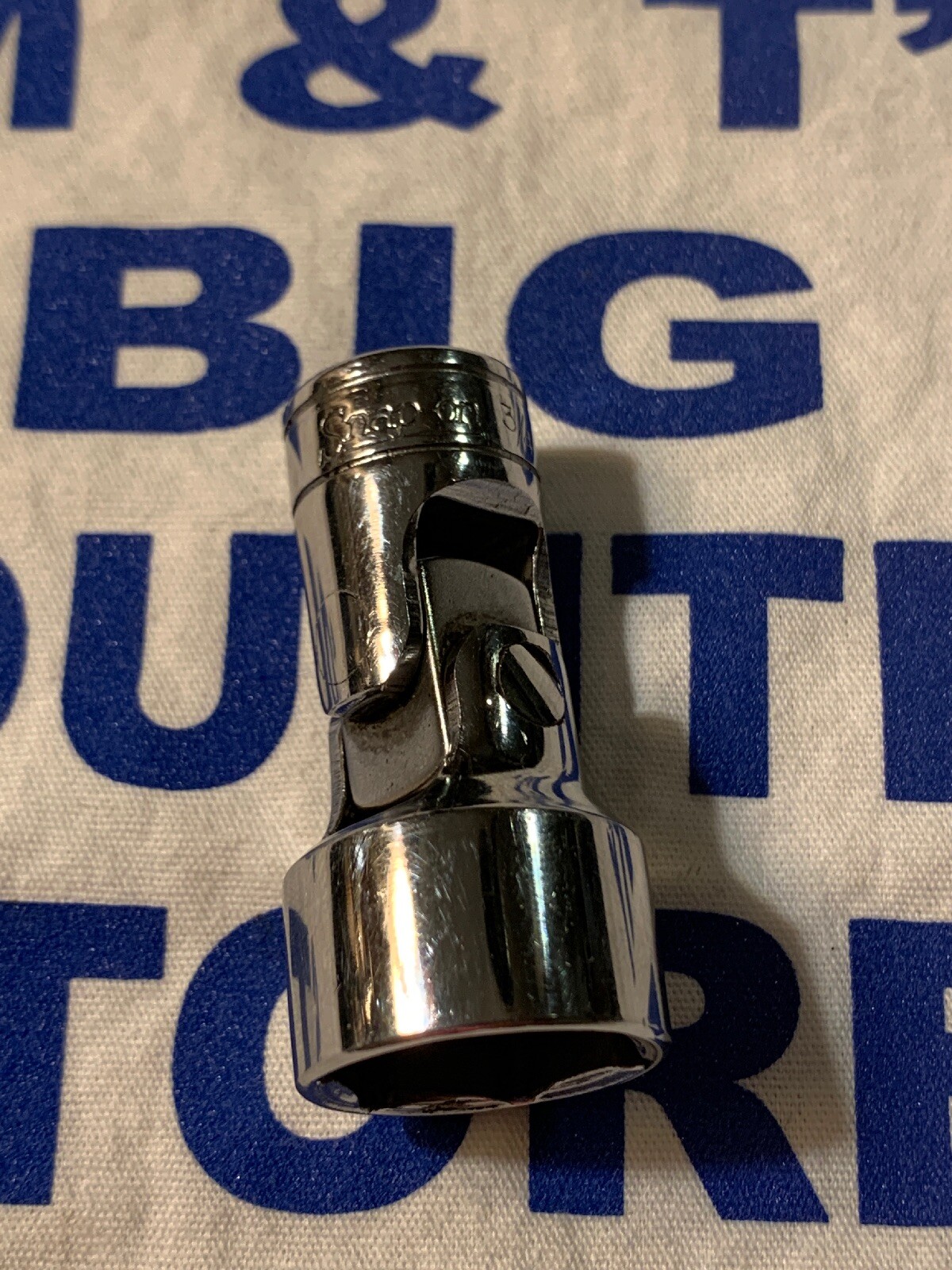 Snap-on Tools USA 3/8″ Drive 6pt 3/4″ Shallow Universal Socket FS24