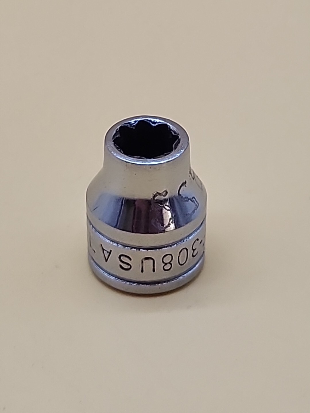 Snap-On Tools 3/8″ Drive 1/4″ SAE 8 Point Double Square Chrome Socket F308 USA