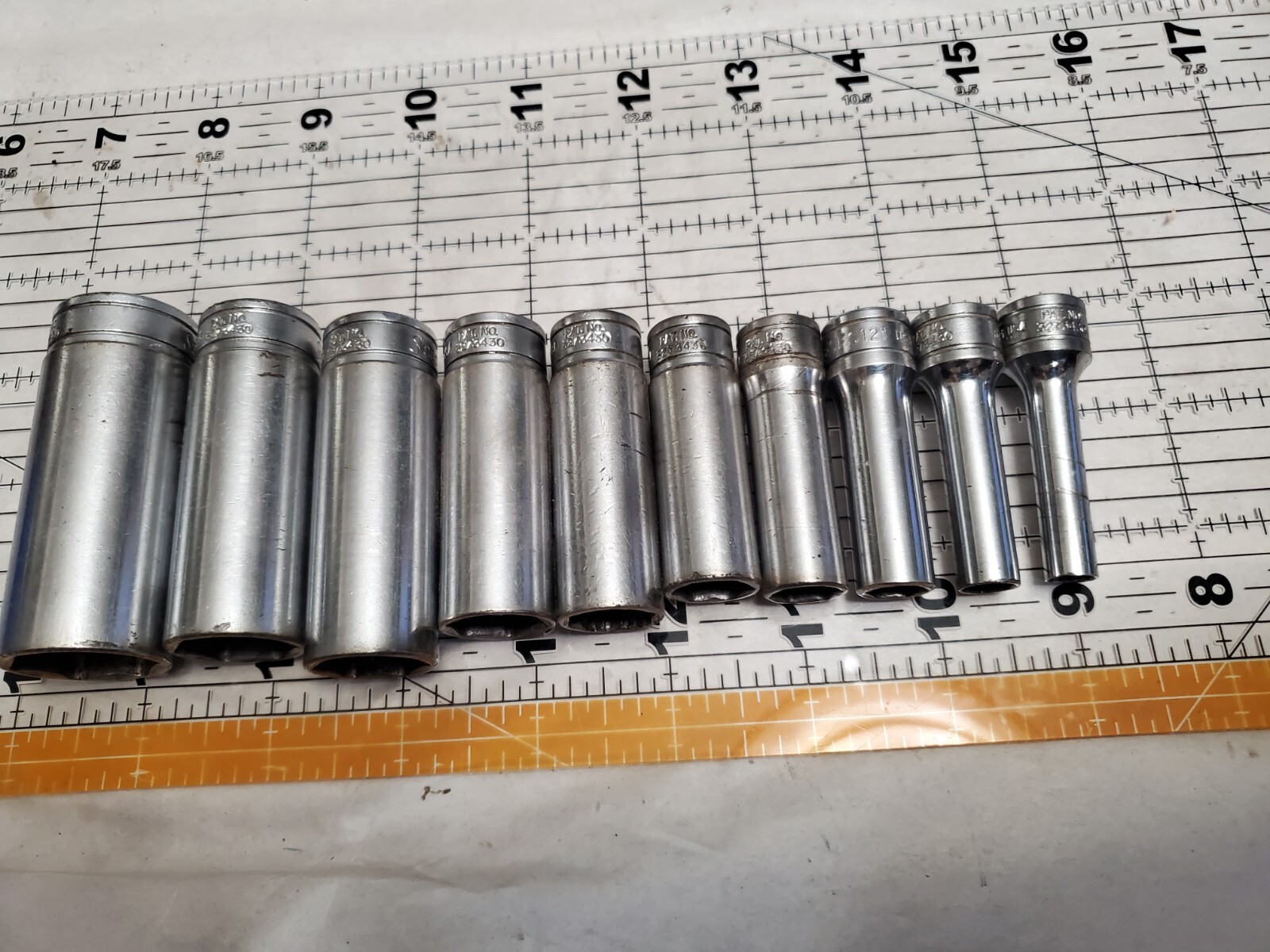 Snap On 211SFSY USA 1/4″ – 7/8″ 3/8″ Dr 10 Pc Deep Socket Set