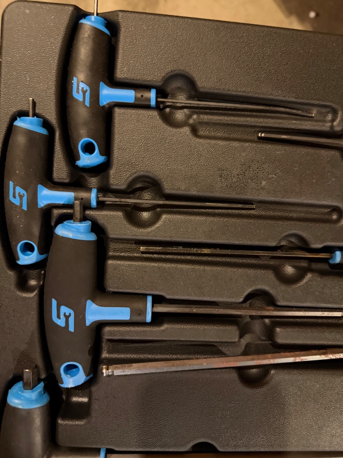Snap On AWSGM800A Blue 8 piece Metric T / L Shaped Combination Hex Wrench Set