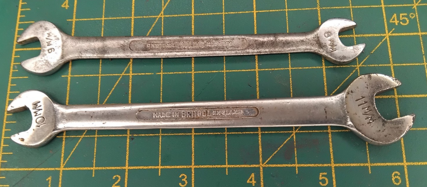 2 x Britool open ended metric spanners 8mm x 9mm/10mm x 11mm LT22189-LL