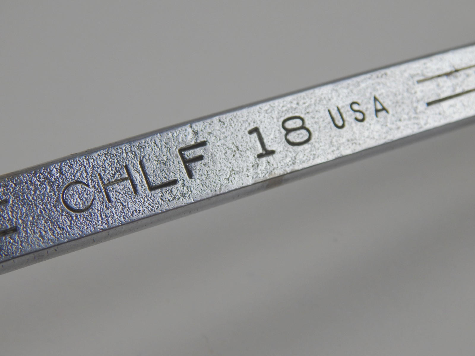 MAC Tools CHLF18 9/16″ Flex-Head 6 Point Socket End Chrome Combination Wrench VG