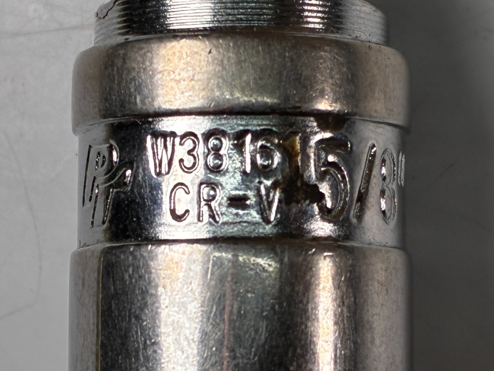 5/8-Inch Socket 3/8-Inch Drive 6-Point Universal Joint (spark plug) Power Torque