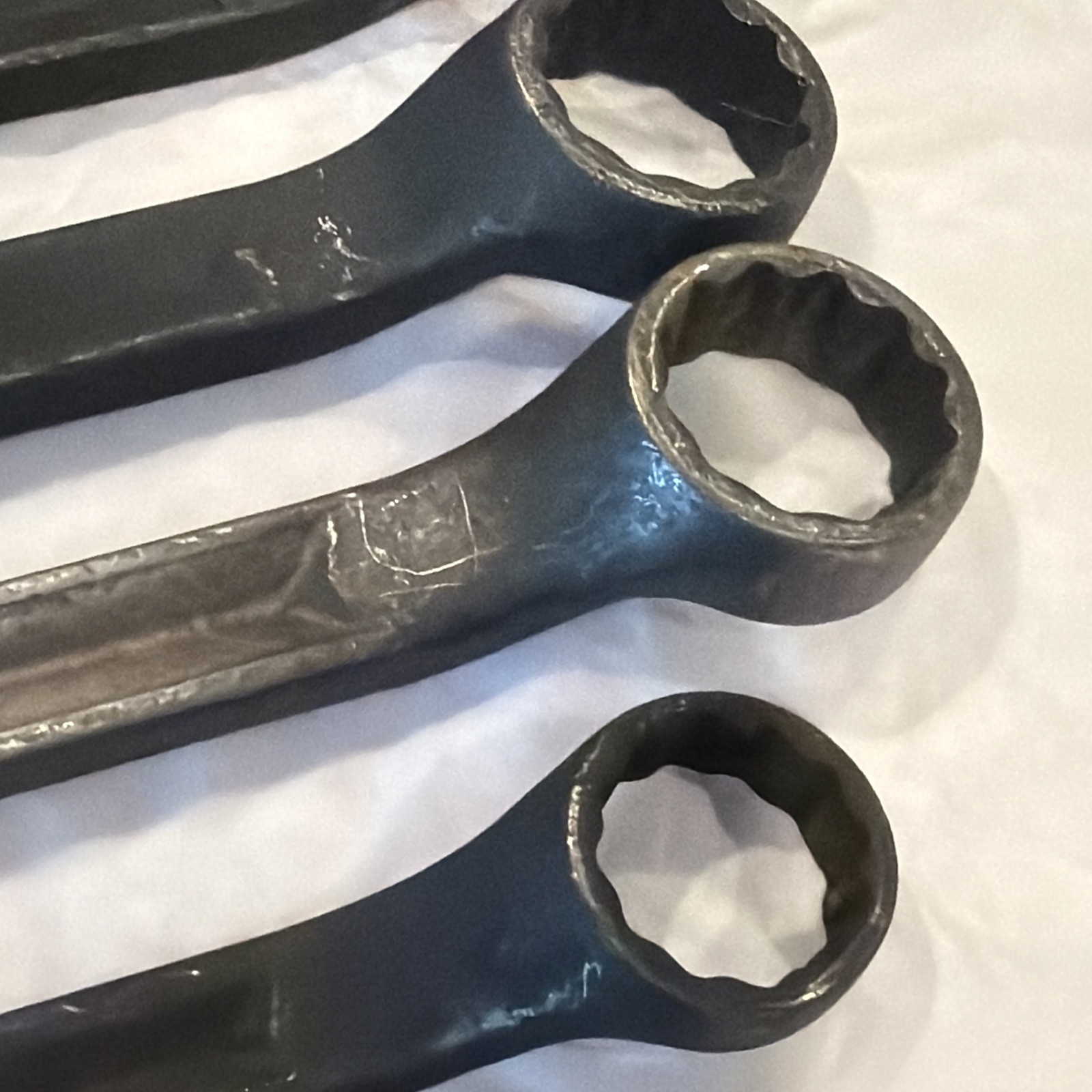 Snap On 7/16” to 1-5/16” 12PT Industrial Finish 7pc Offset Box End Wrench set