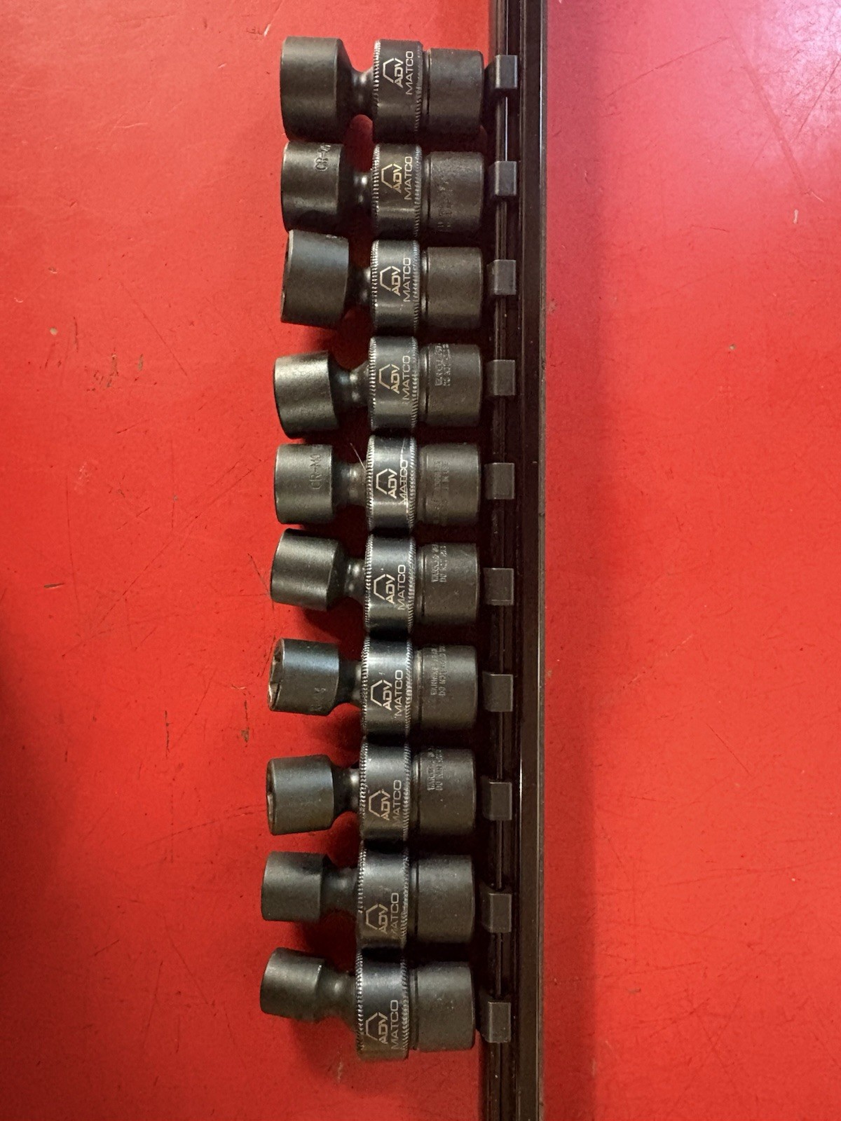 Matco 10-19MM ADV 10 Pc. 3/8″ Metric 6 Point Swivel Universal IMPACT Socket Set