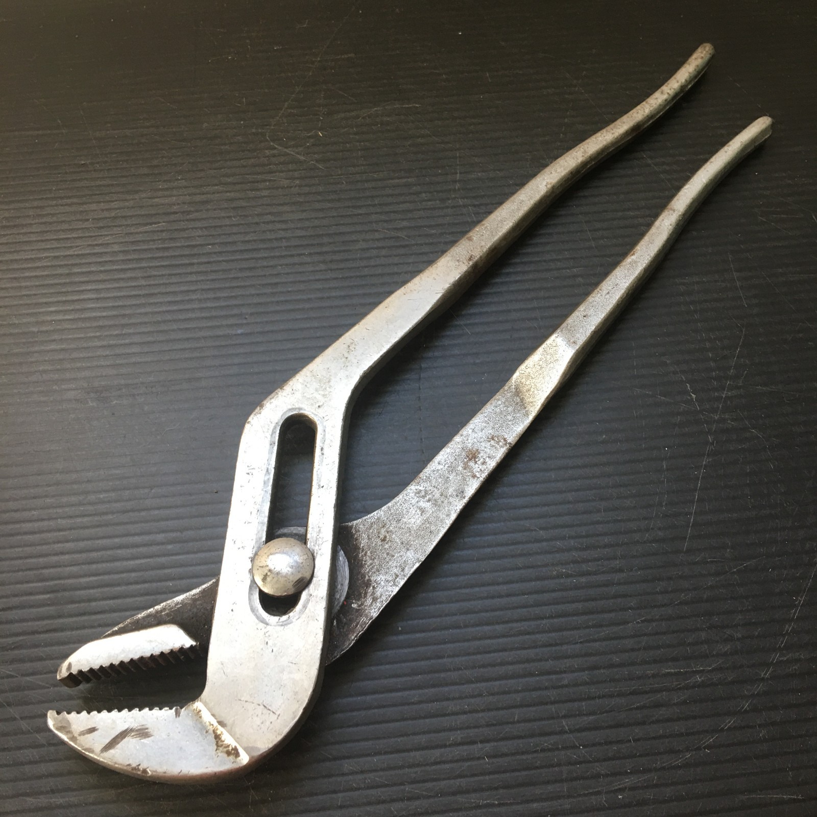 Vintage Truecraft K512G Cr-V Forged Top Pliers Slip Joint Groove Joint 12″ Japan