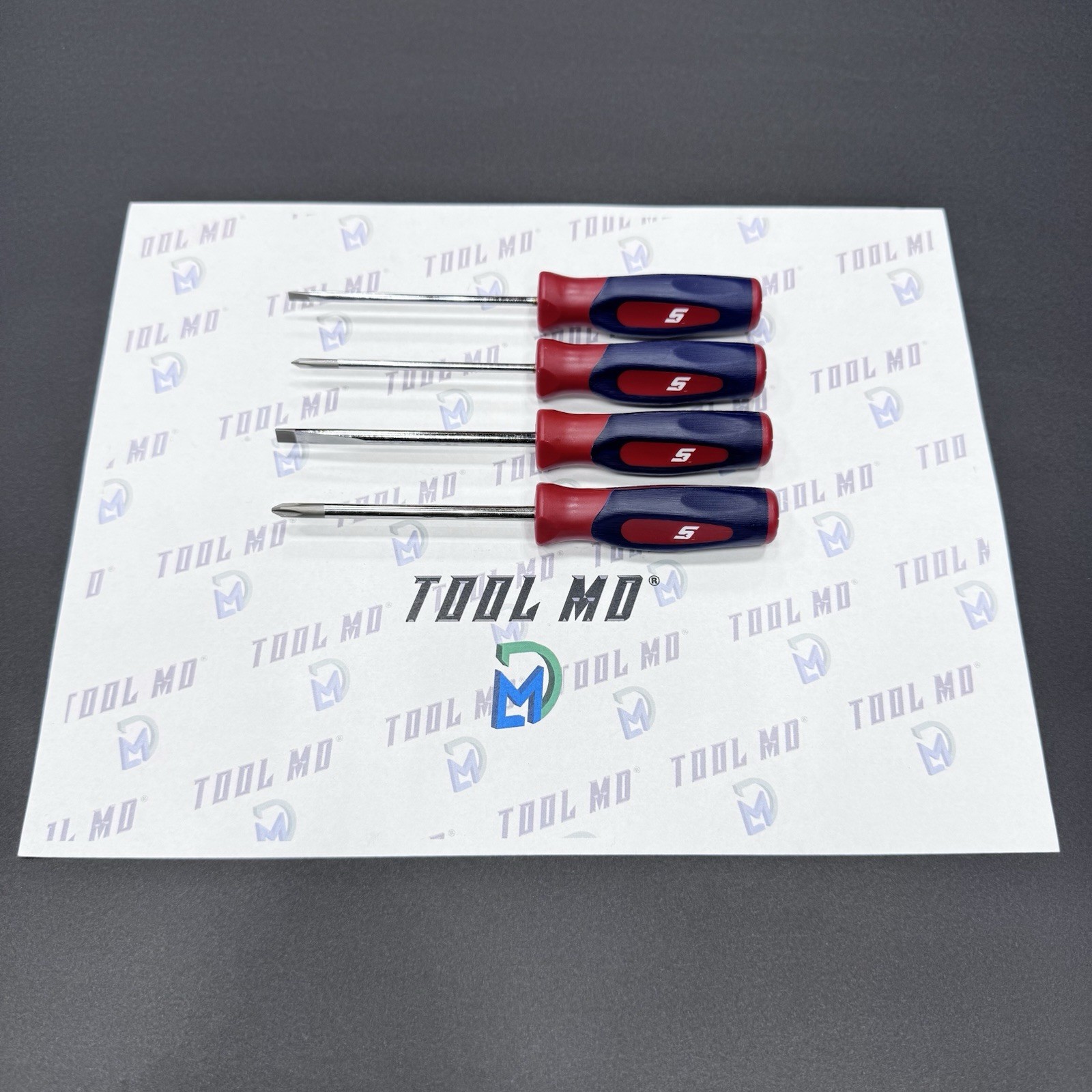 Snap-on Tools USA RARE 4pc RED WHITE & BLUE MINI Screwdriver Set SHDX40BRWB