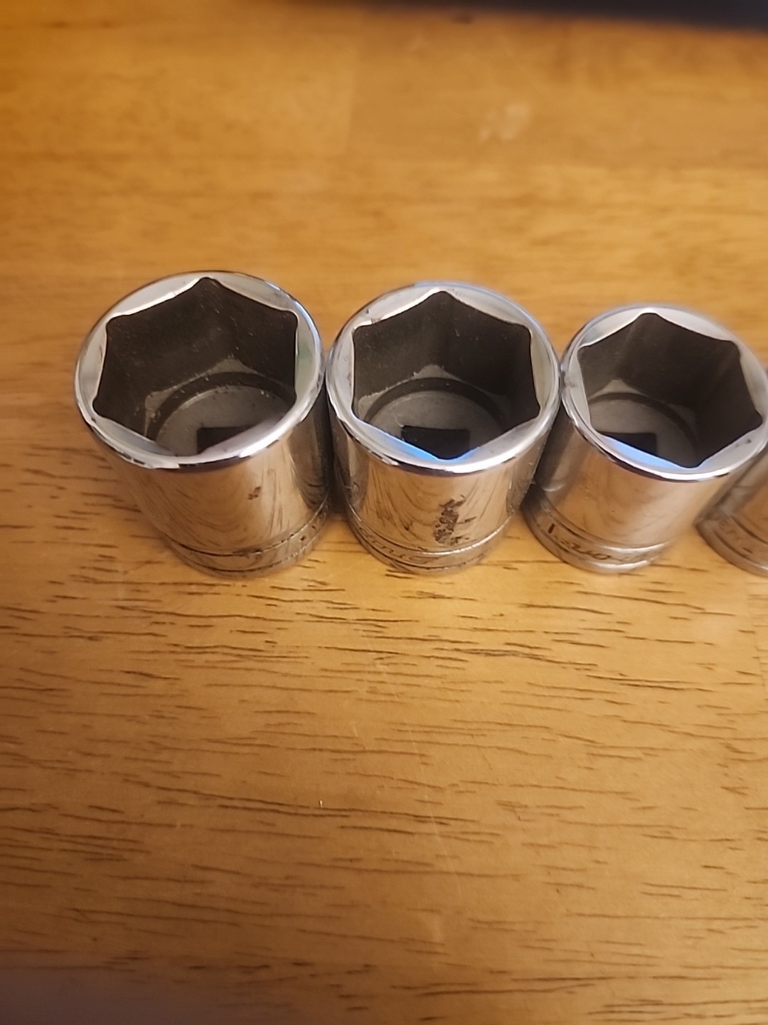 SNAP ON TOOLS 13PC 1/2″ DRIVE SAE 6 POINT SOCKET SET 1-1/8 TO 3/8