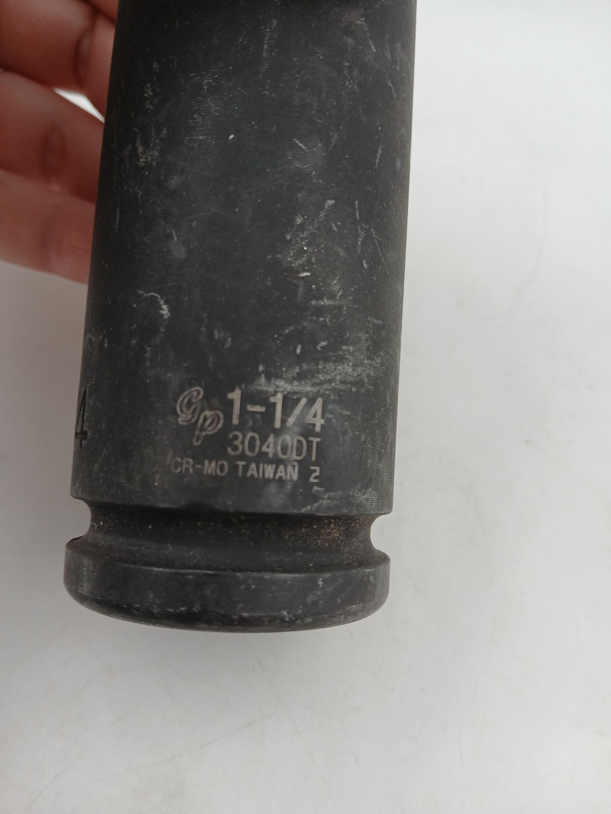 Grey Pneumatic 3/4 In Drive 1-1/4 In Deep Impact Socket 6 Point CR-MO Tool